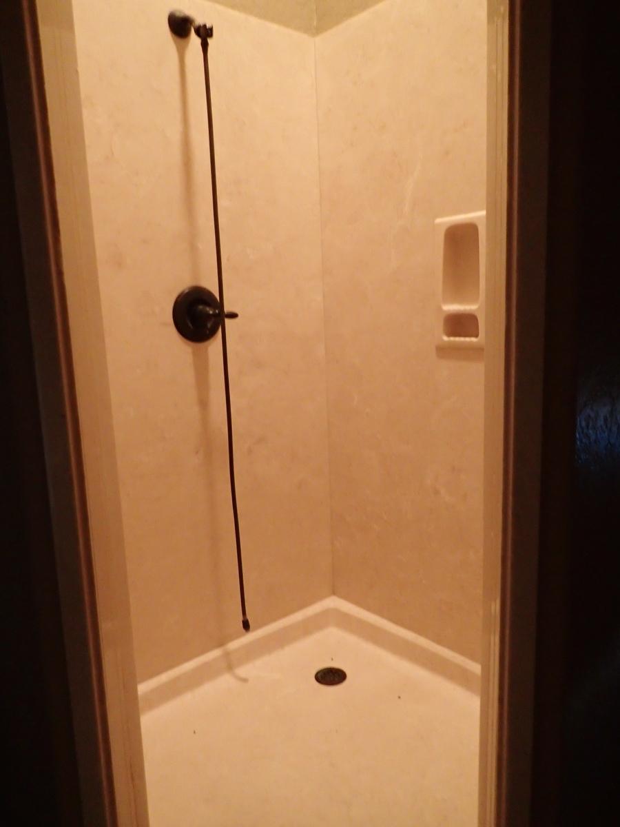 KENNEDY LAKE (UNRECORDED) - Residential