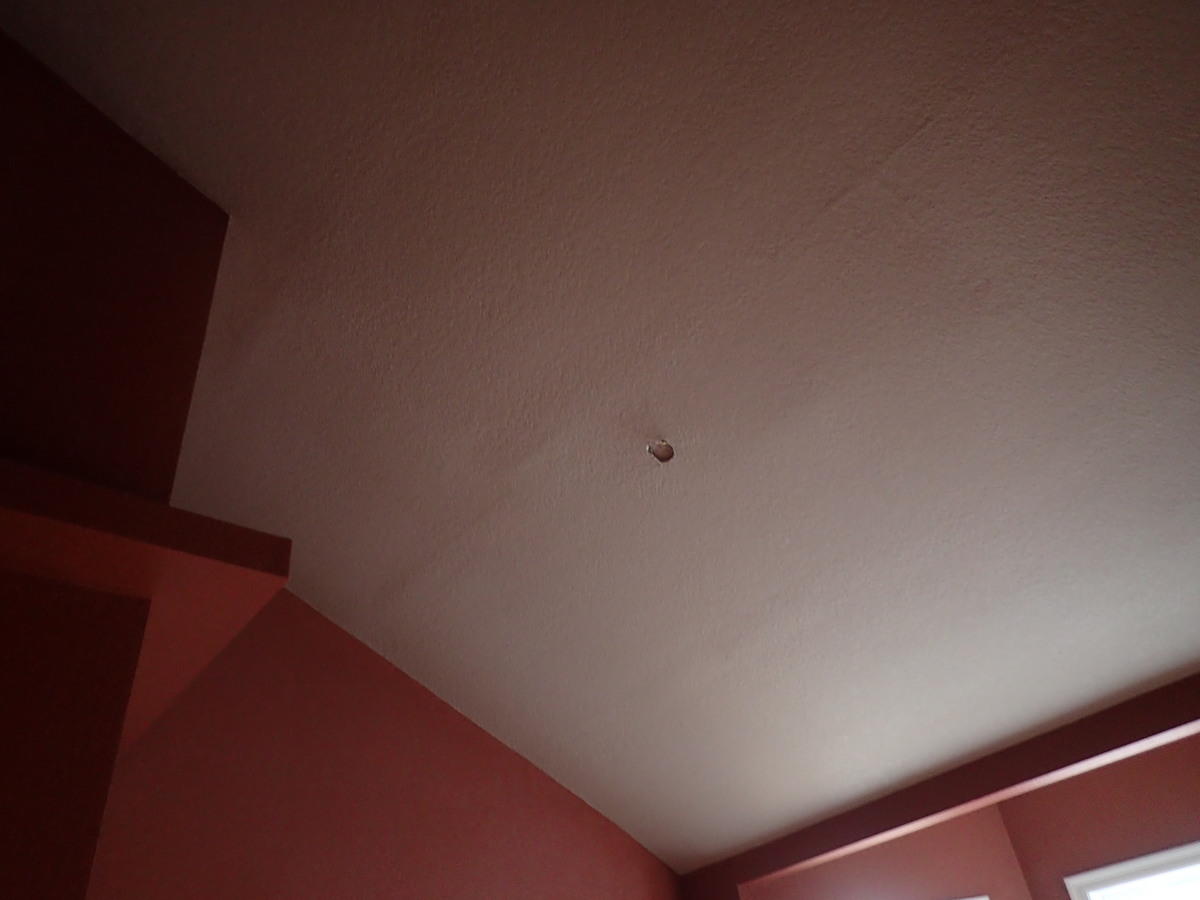 KENNEDY LAKE (UNRECORDED) - Residential