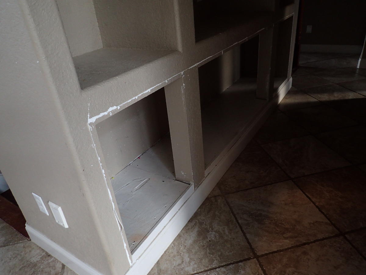 KENNEDY LAKE (UNRECORDED) - Residential