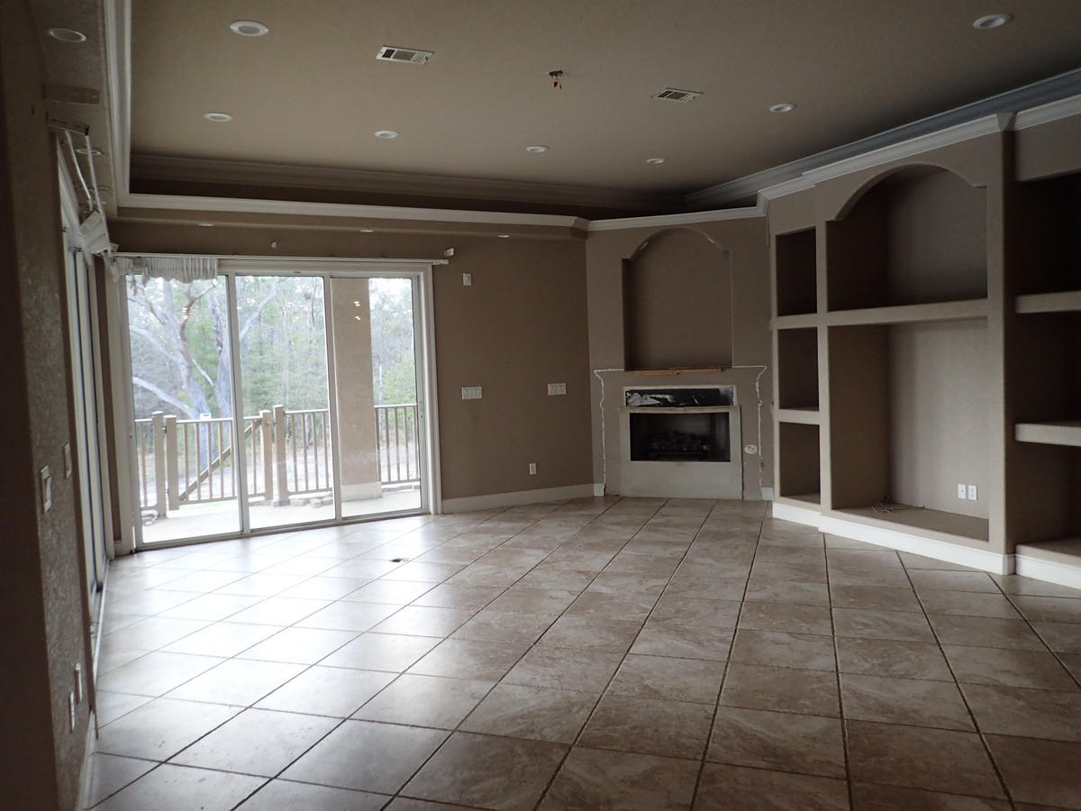 KENNEDY LAKE (UNRECORDED) - Residential