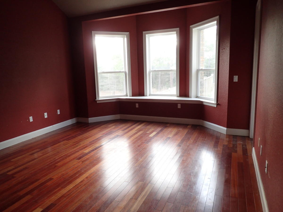 KENNEDY LAKE (UNRECORDED) - Residential