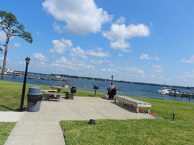 BAYVIEW WATERS - Residential