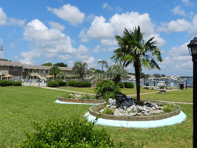 BAYVIEW WATERS - Residential