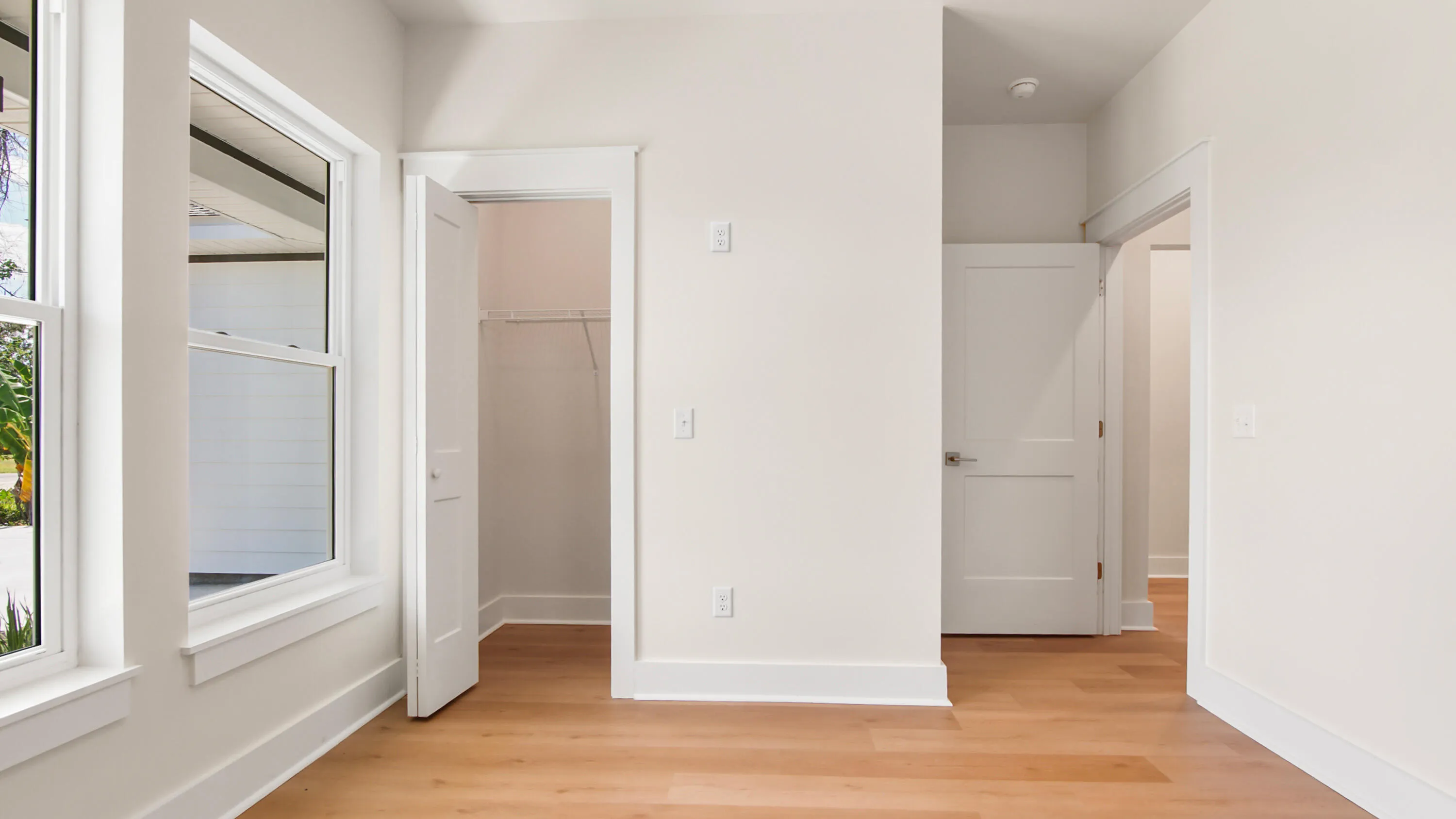 Panama City, Florida 32405, United States, 3 Bedrooms Bedrooms, ,3 BathroomsBathrooms,Residential,Active,209293