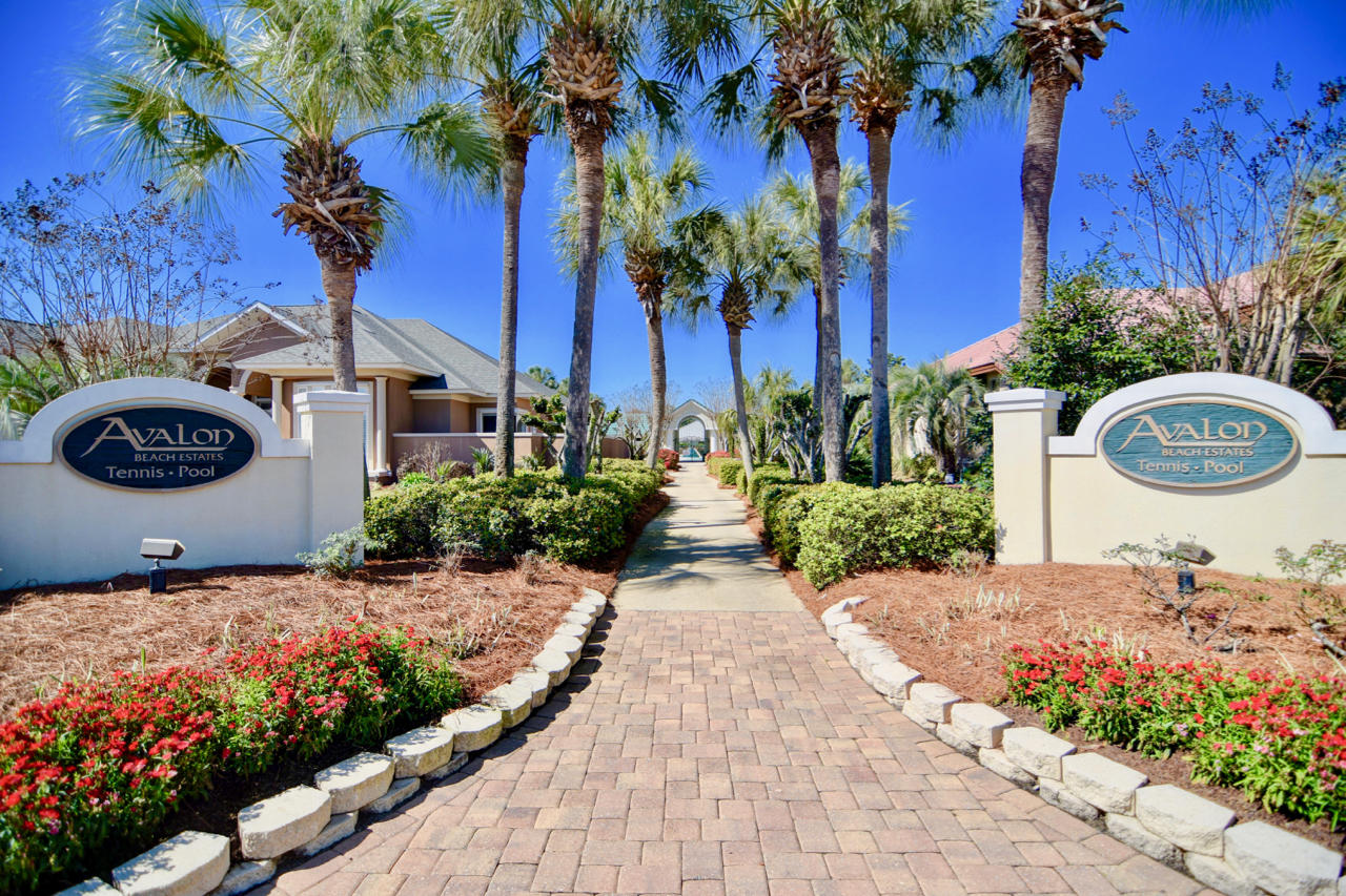 AVALON BEACH ESTATES - Residential