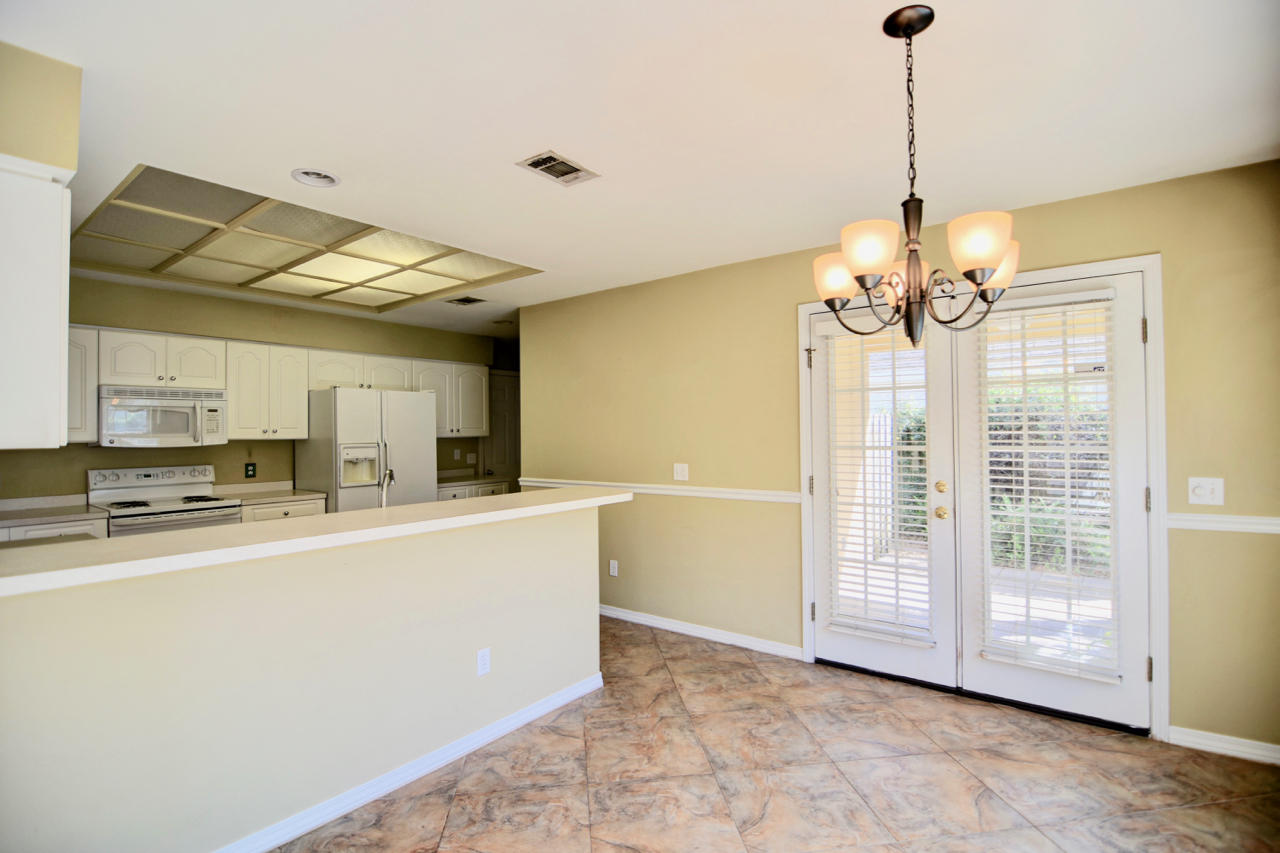 AVALON BEACH ESTATES - Residential