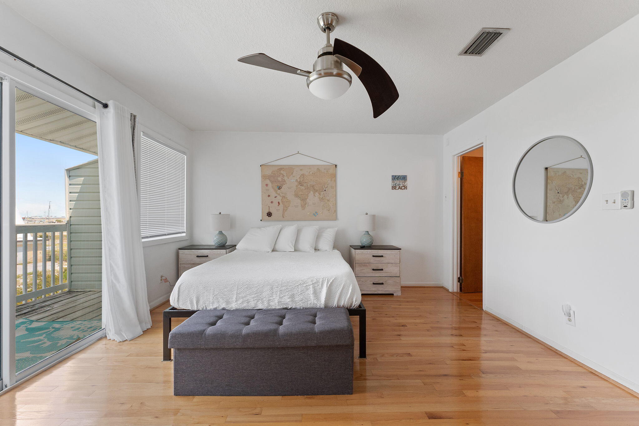 SANDCASTLE BEACH HOMES PH 1 - Residential