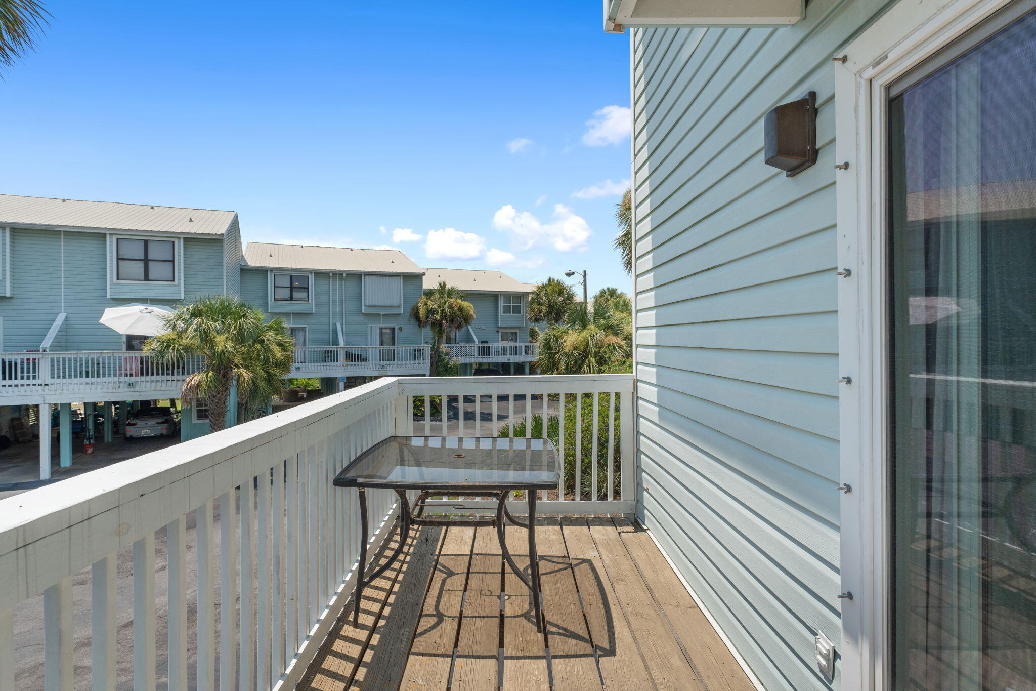 SANDCASTLE BEACH HOMES PH 1 - Residential