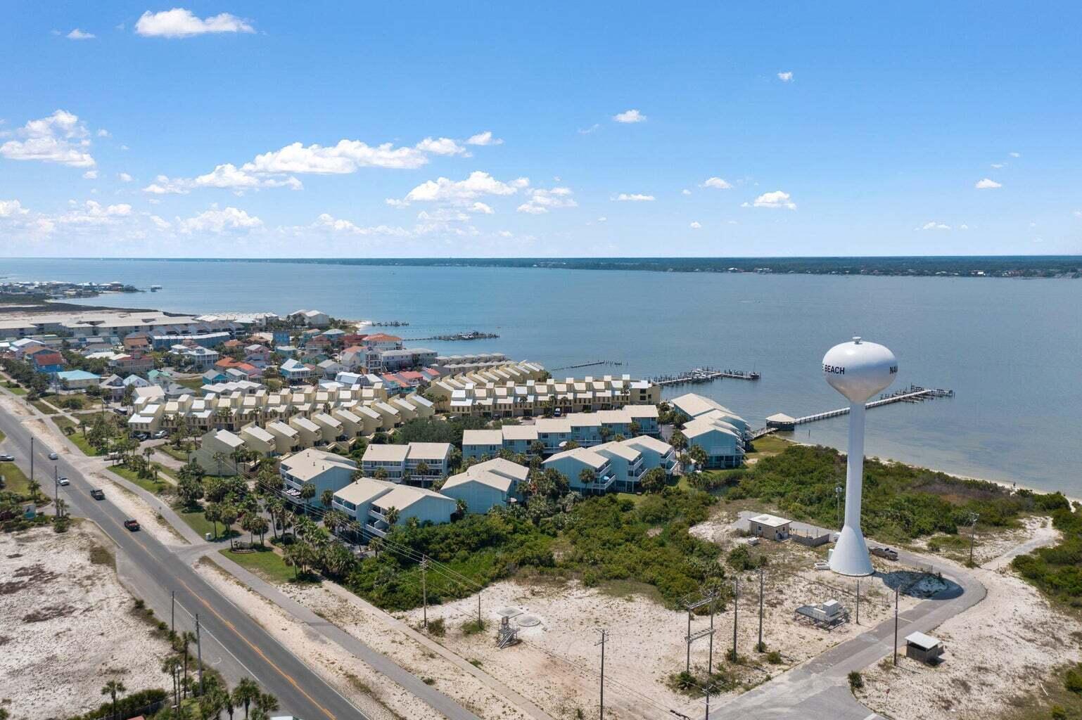 SANDCASTLE BEACH HOMES PH 1 - Residential