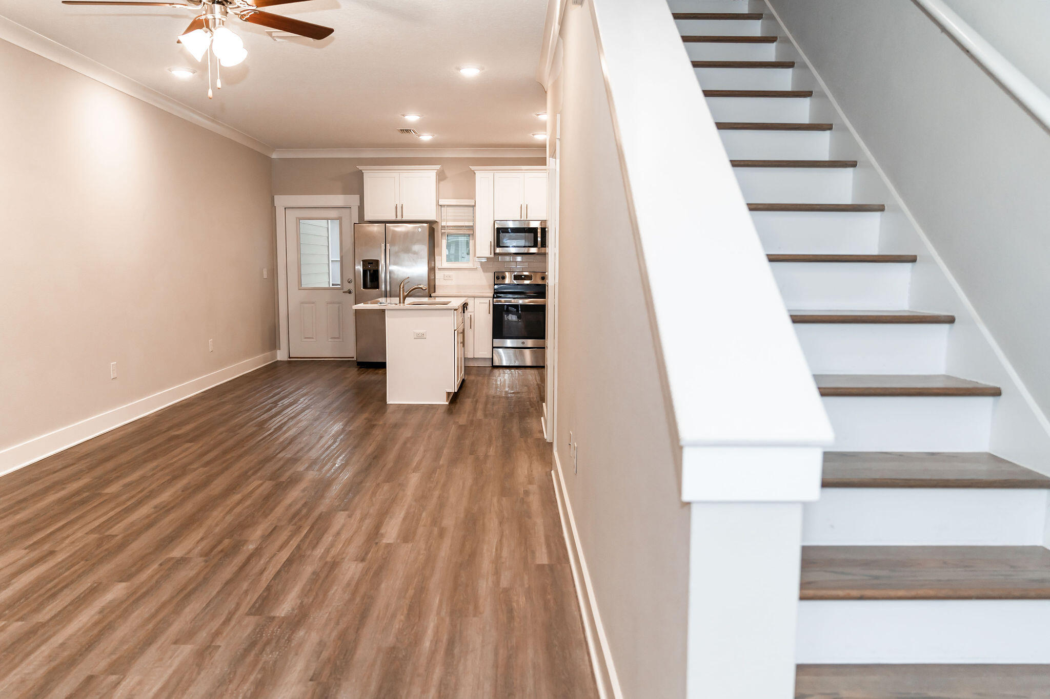 VERANDAS OF FREEPORT, THE - Residential Lease