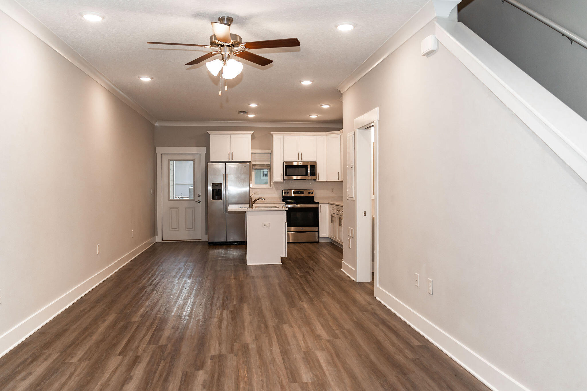 VERANDAS OF FREEPORT, THE - Residential Lease