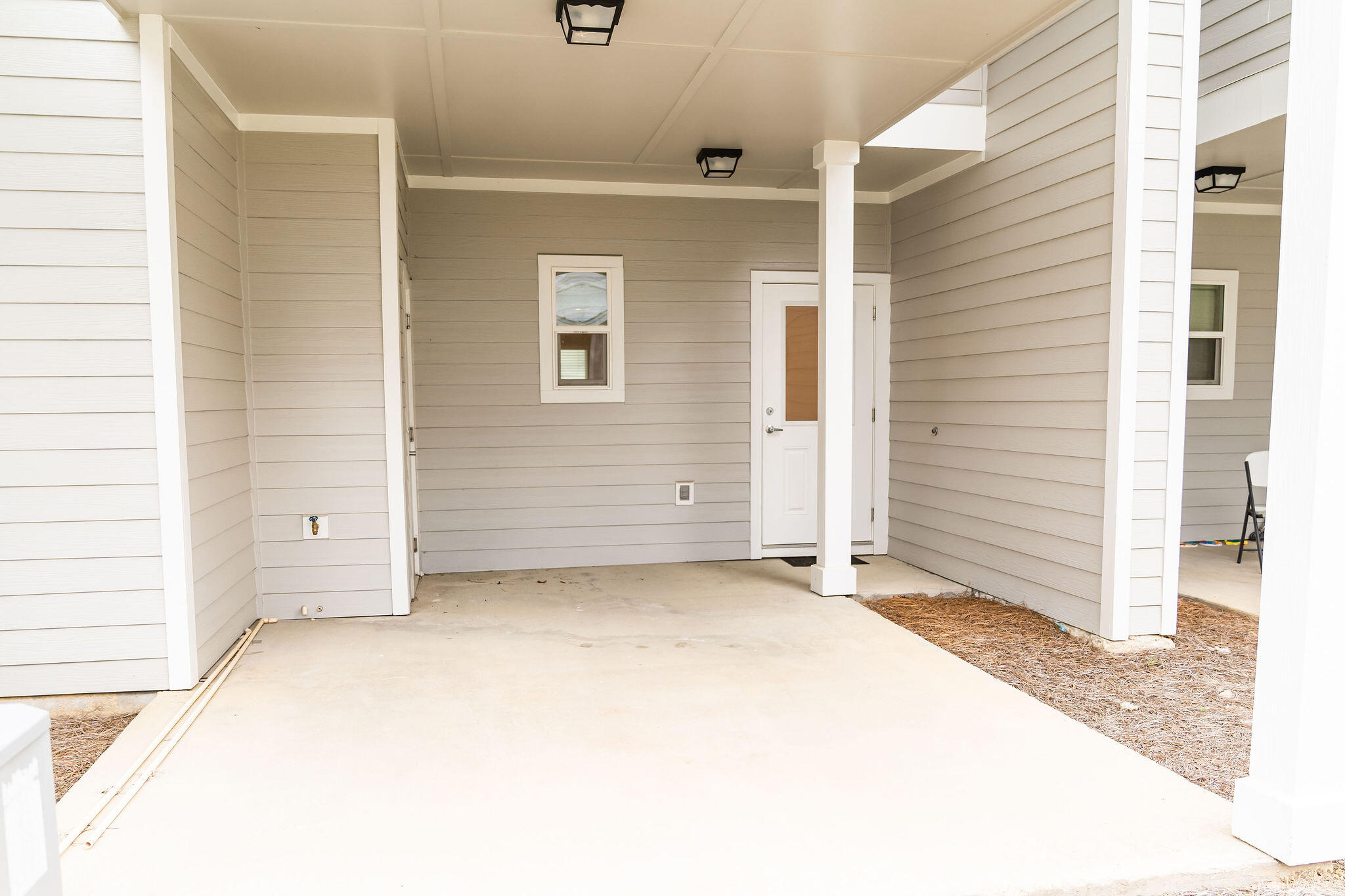 VERANDAS OF FREEPORT, THE - Residential Lease