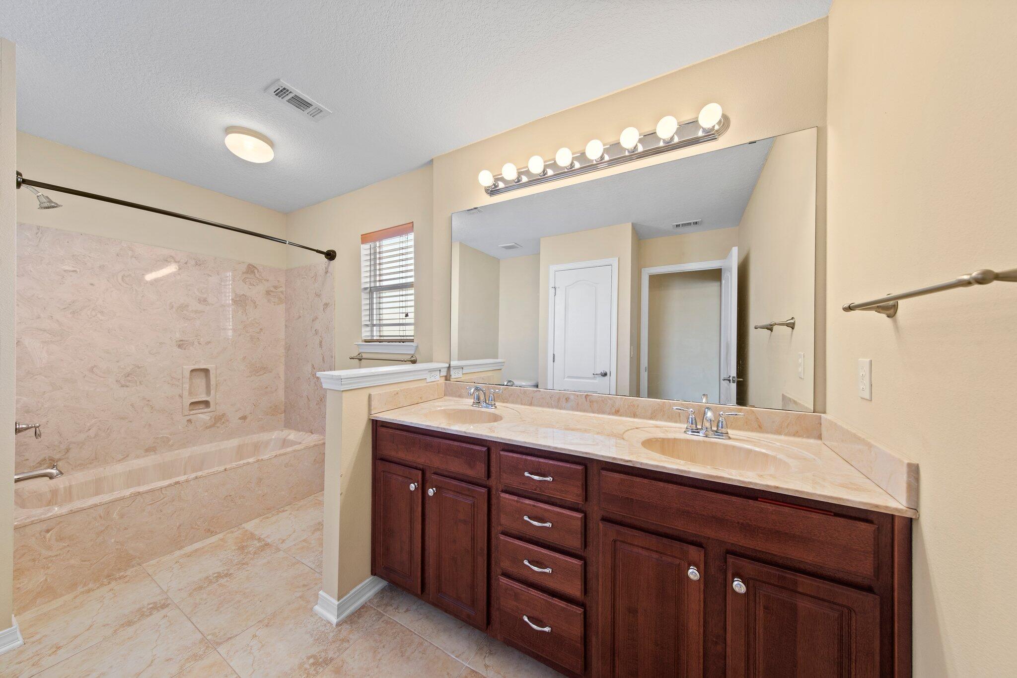 THE MEADOWS - Residential Lease