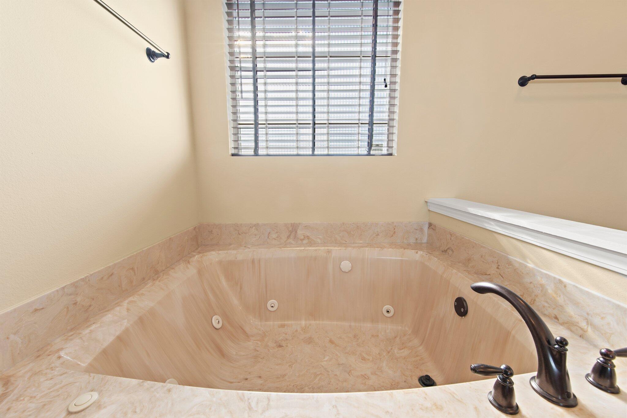 THE MEADOWS - Residential Lease