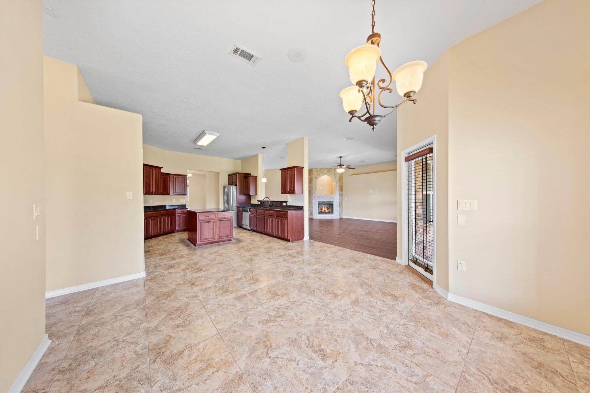 THE MEADOWS - Residential Lease