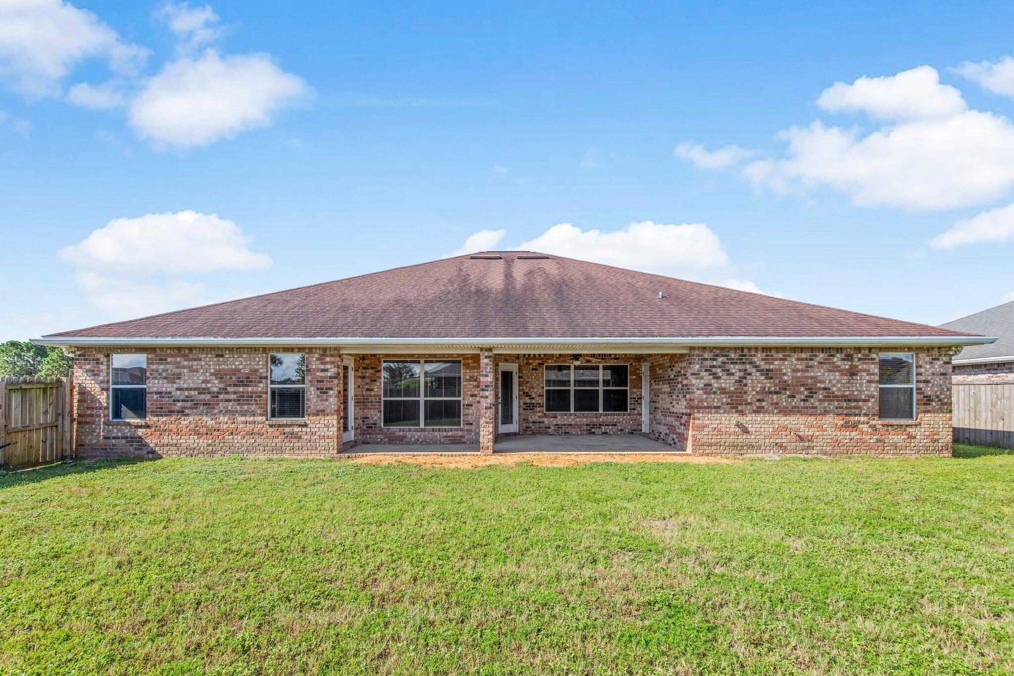 THE MEADOWS - Residential Lease