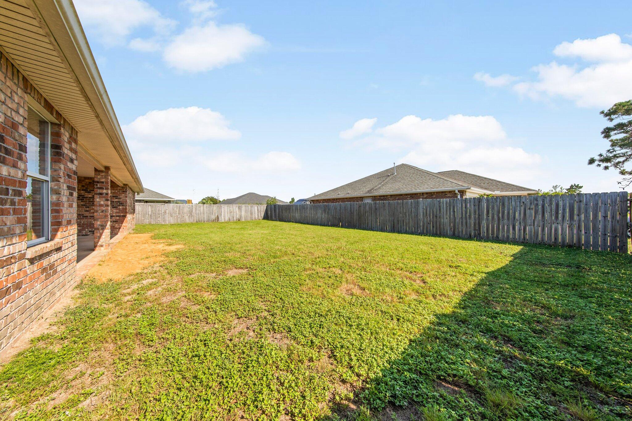 THE MEADOWS - Residential Lease