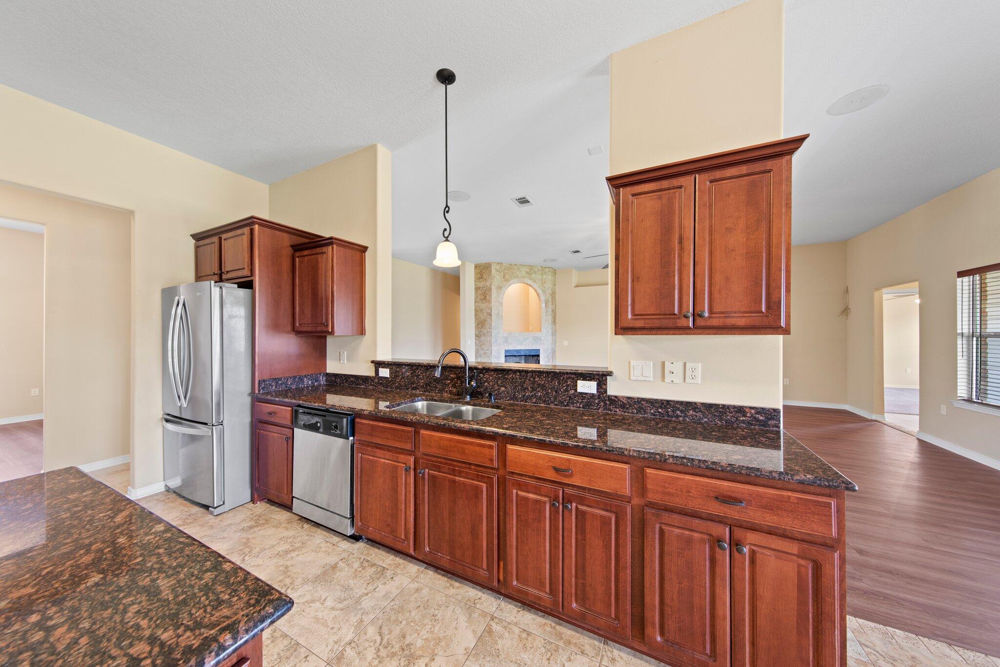 THE MEADOWS - Residential Lease