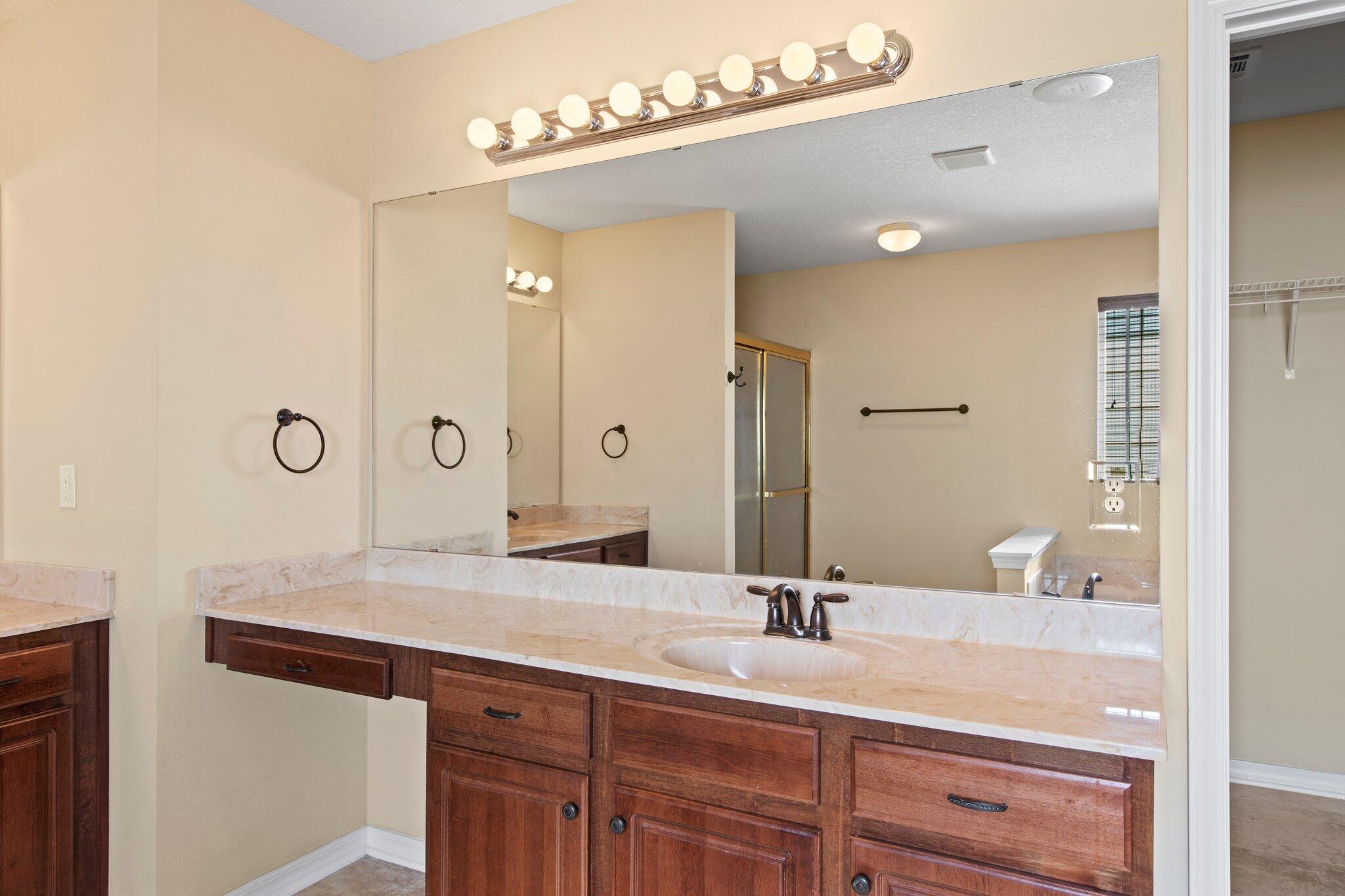 THE MEADOWS - Residential Lease