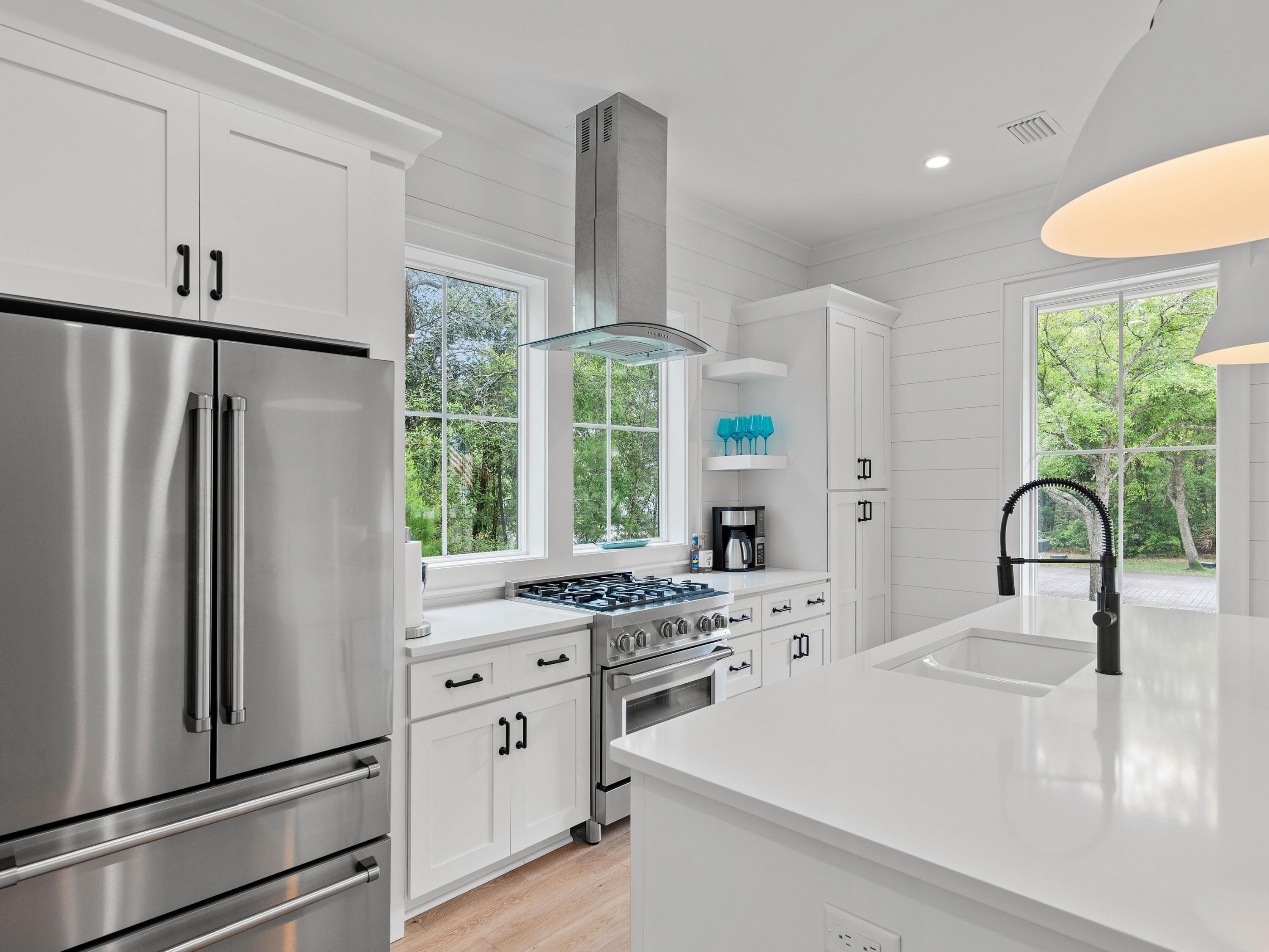 GRAYTON BAYOU - Residential