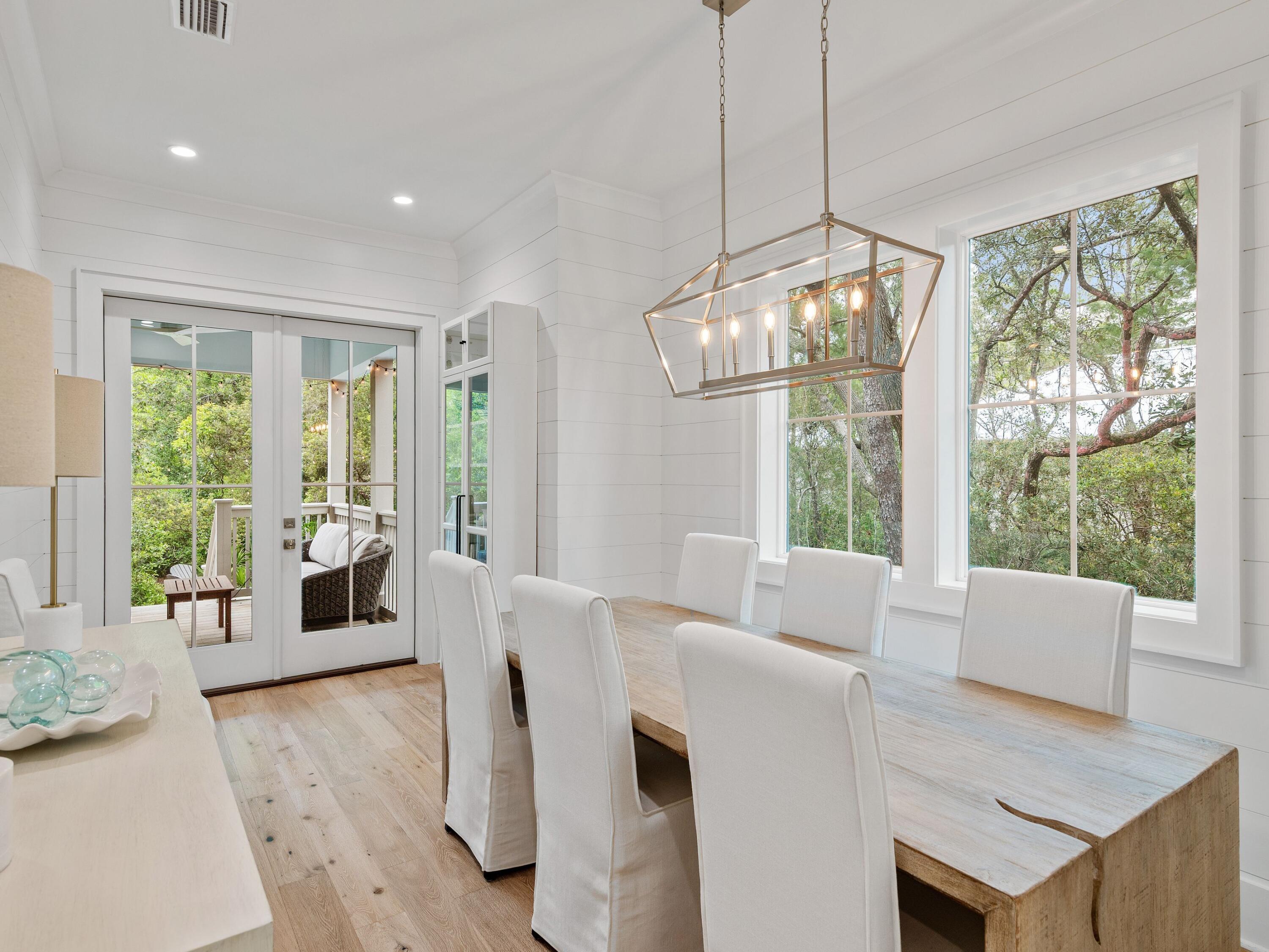 GRAYTON BAYOU - Residential