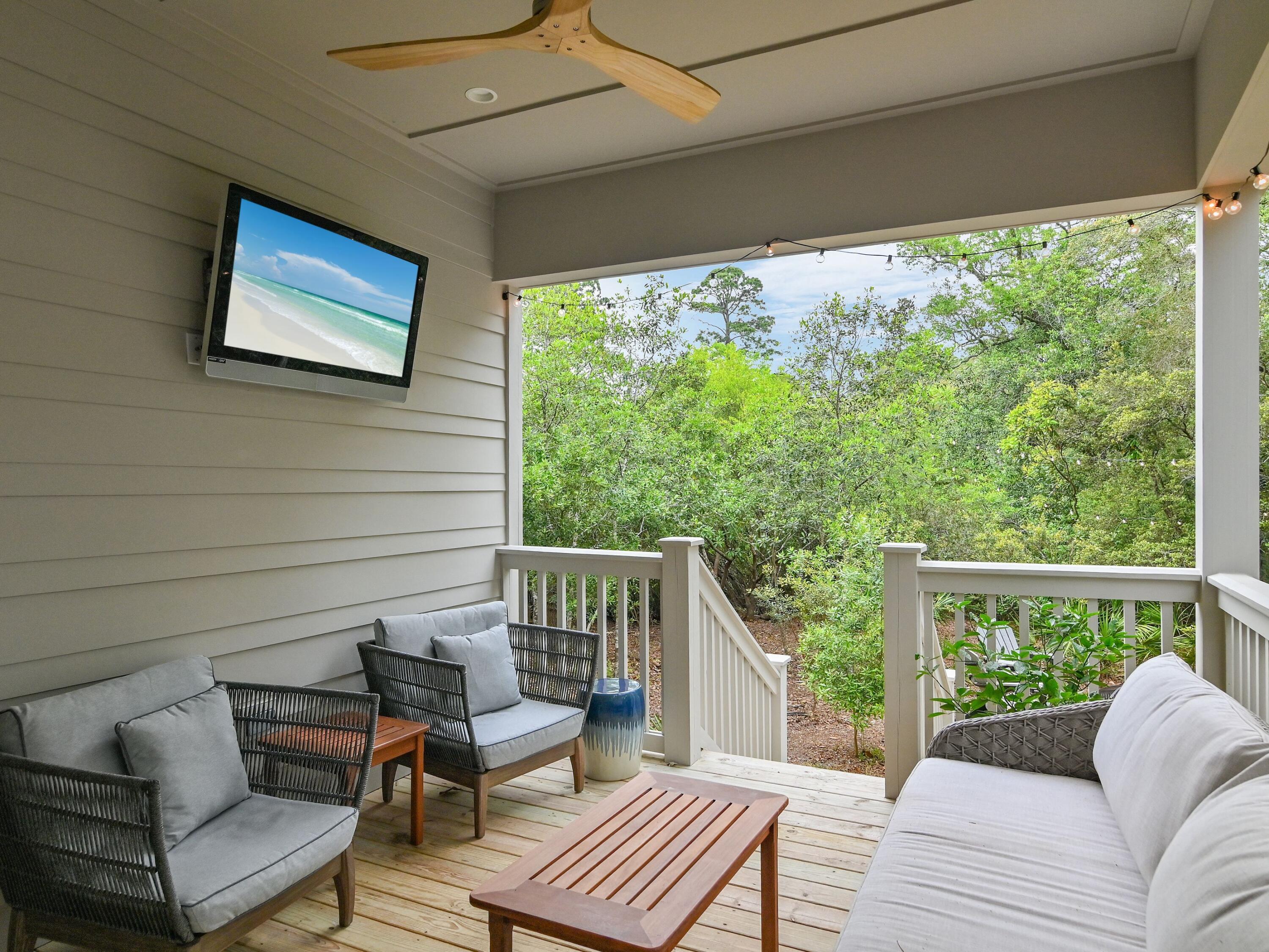 GRAYTON BAYOU - Residential