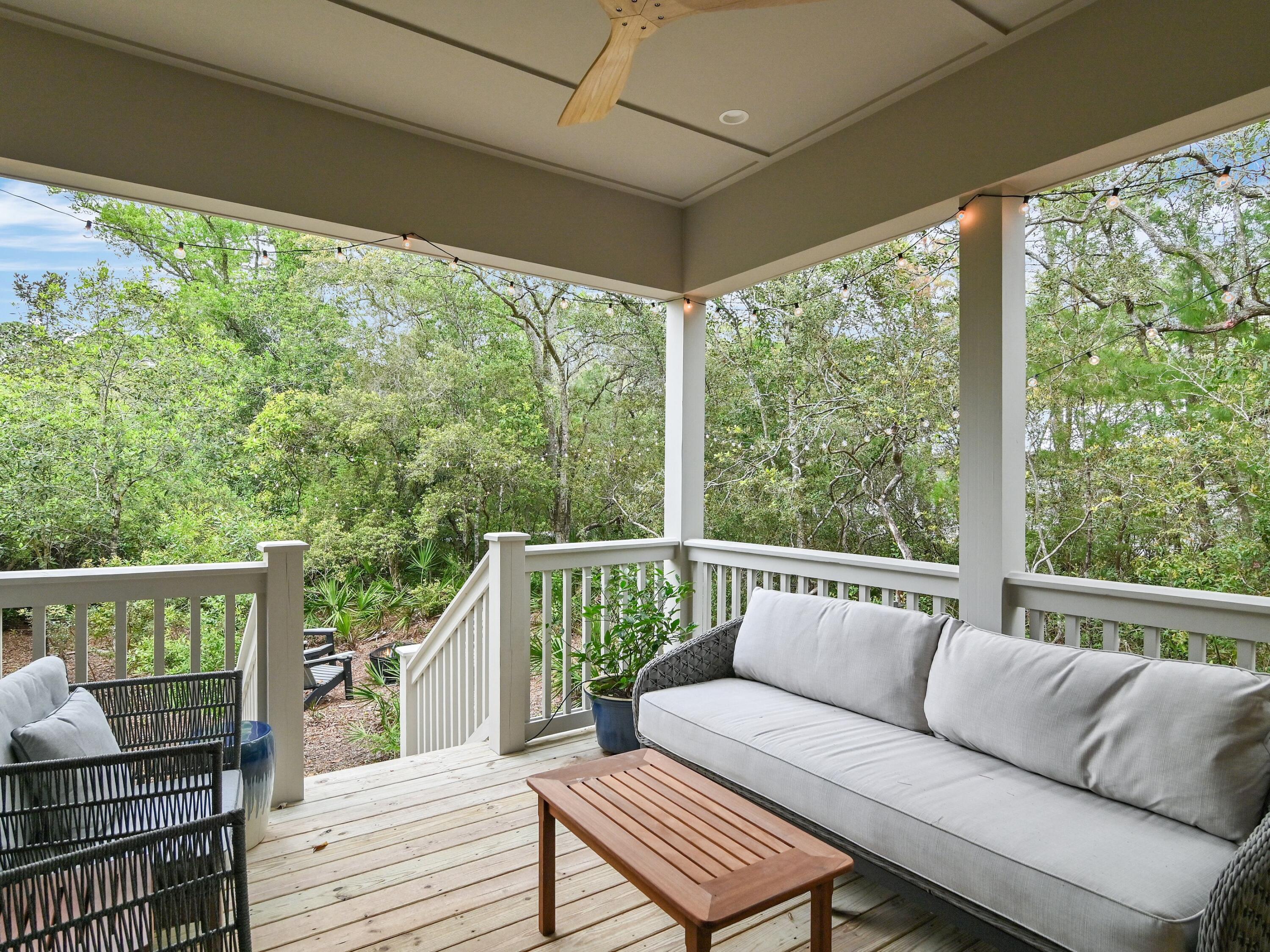 GRAYTON BAYOU - Residential