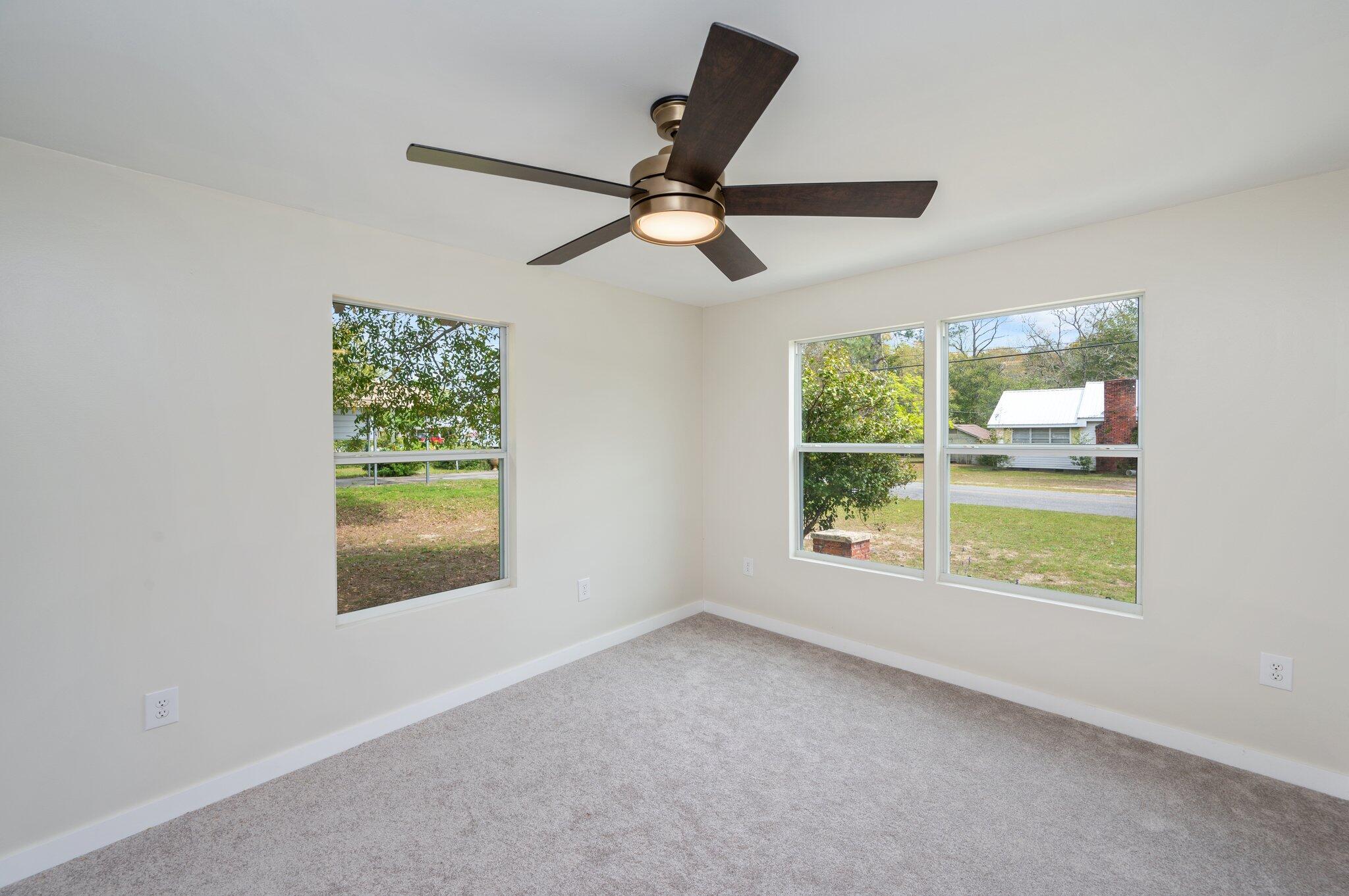 TOWN OF DEFUNIAK SPRINGS - Residential