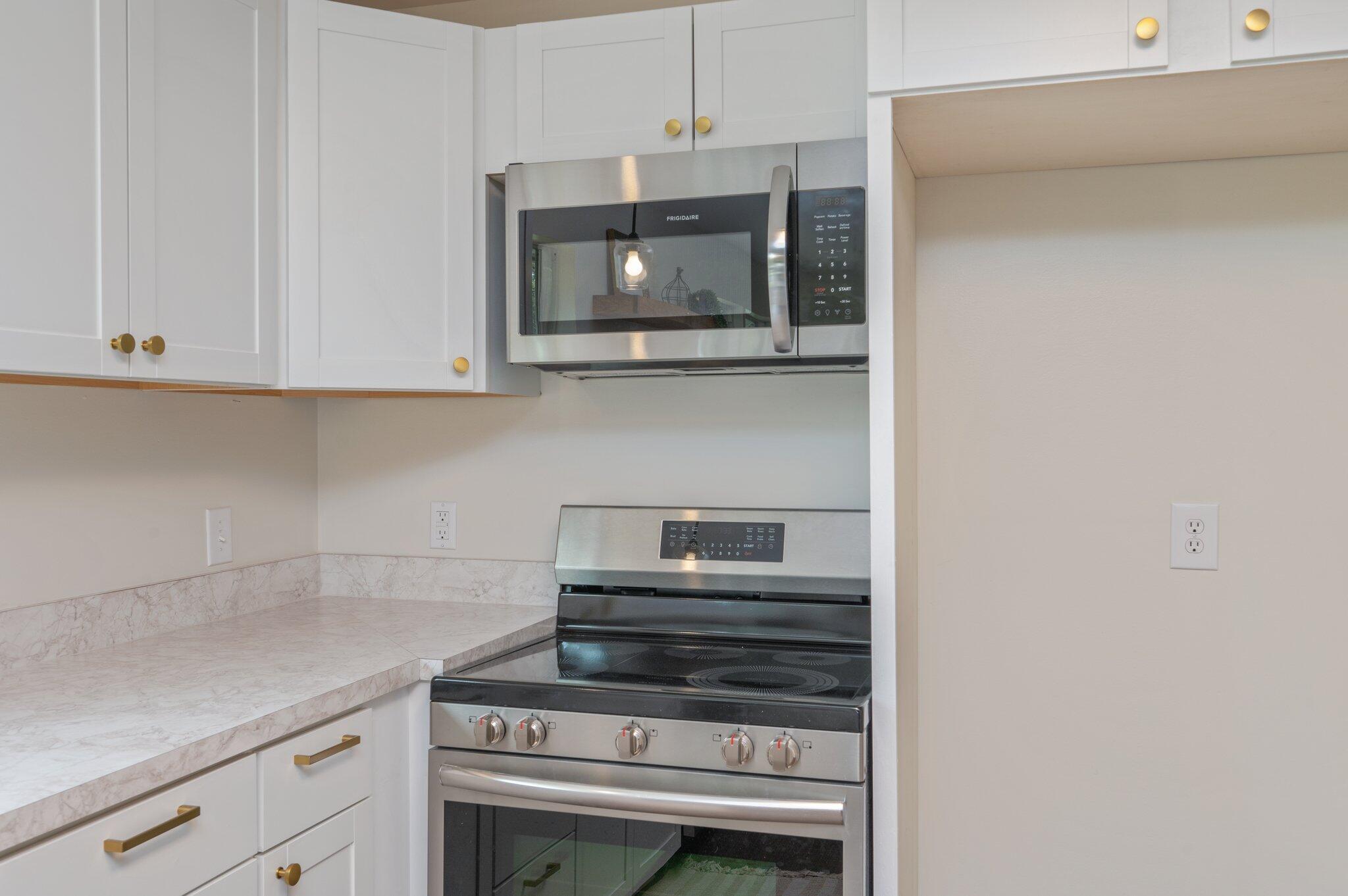 TOWN OF DEFUNIAK SPRINGS - Residential