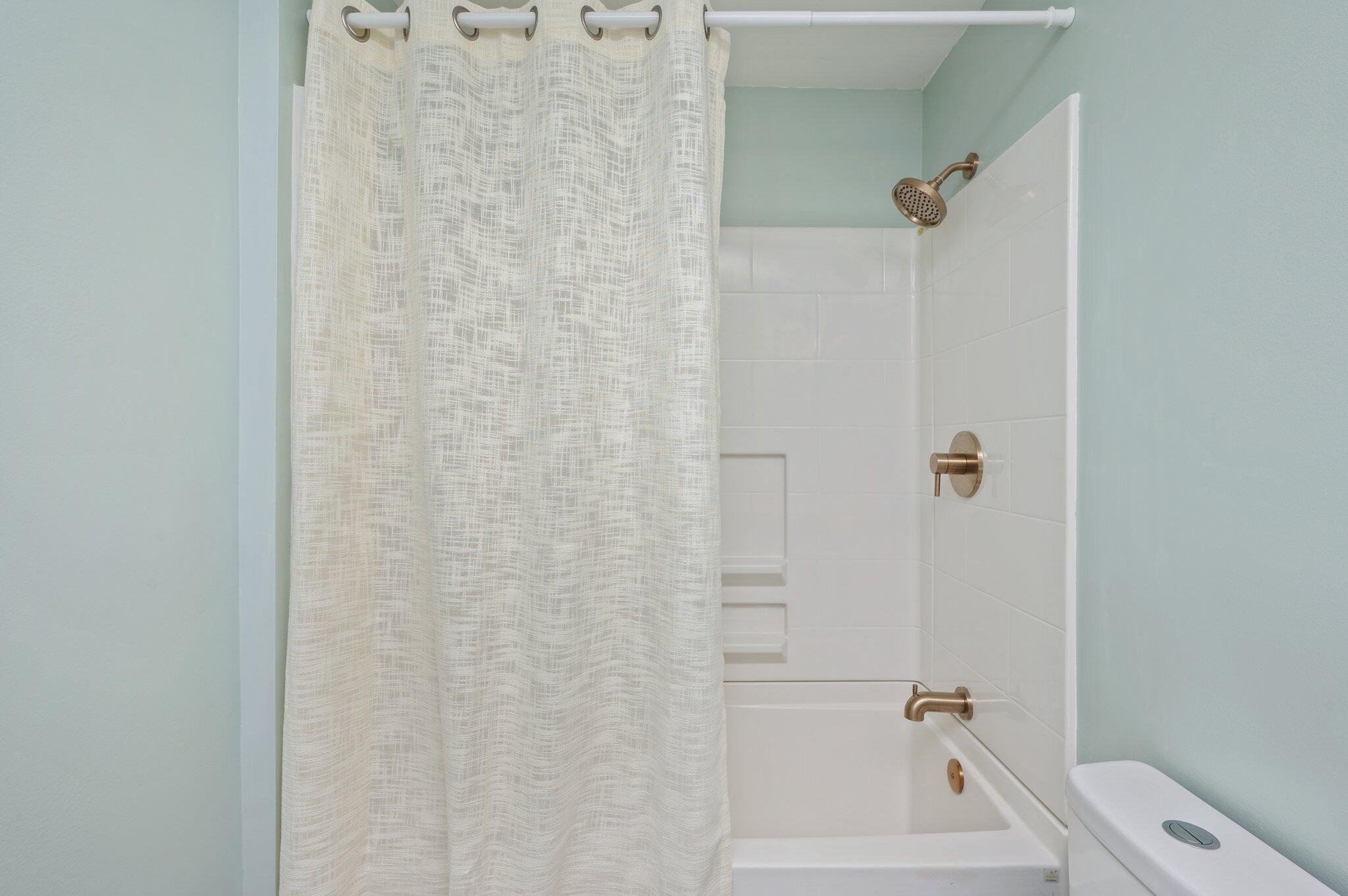 TOWN OF DEFUNIAK SPRINGS - Residential