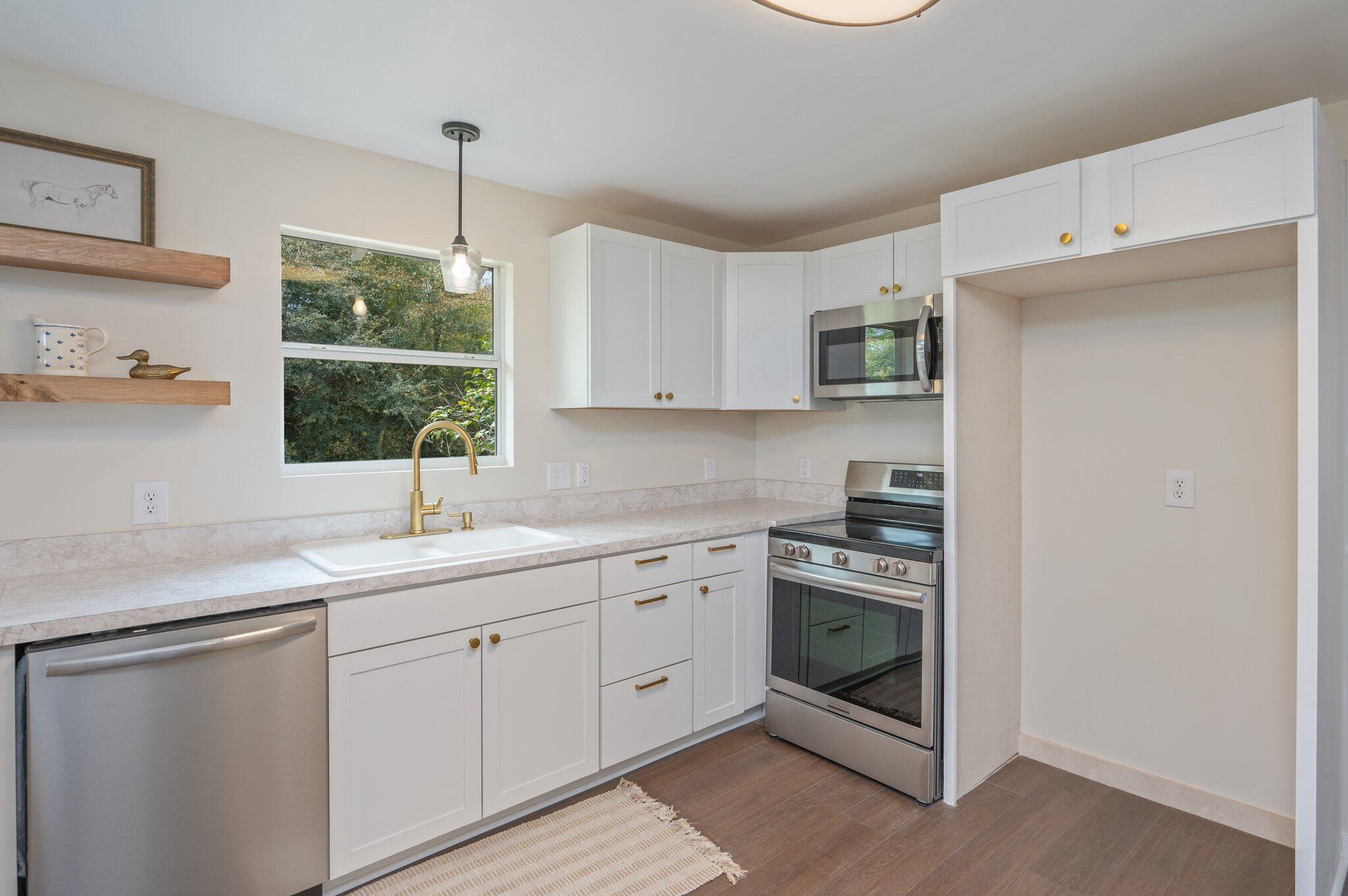 TOWN OF DEFUNIAK SPRINGS - Residential