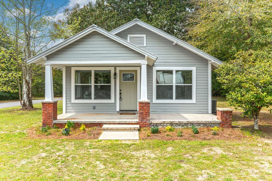 This charming 2-bedroom, 2-bathroom cottage is located in the heart of downtown DeFuniak Springs. Recently fully renovated, it features new carpet in the bedrooms and stylish LVP flooring throughout the rest of the home. The roof was replaced in 2019, and a new HVAC unit was installed in 2025. The home has all new windows, interior and exterior doors, cabinets, and appliances. Enjoy the beauty of a stunning magnolia tree in the backyard, perfect for relaxing under, along with a newly built porch to enhance your outdoor living experience. This home combines modern updates with a cozy, inviting atmosphere!