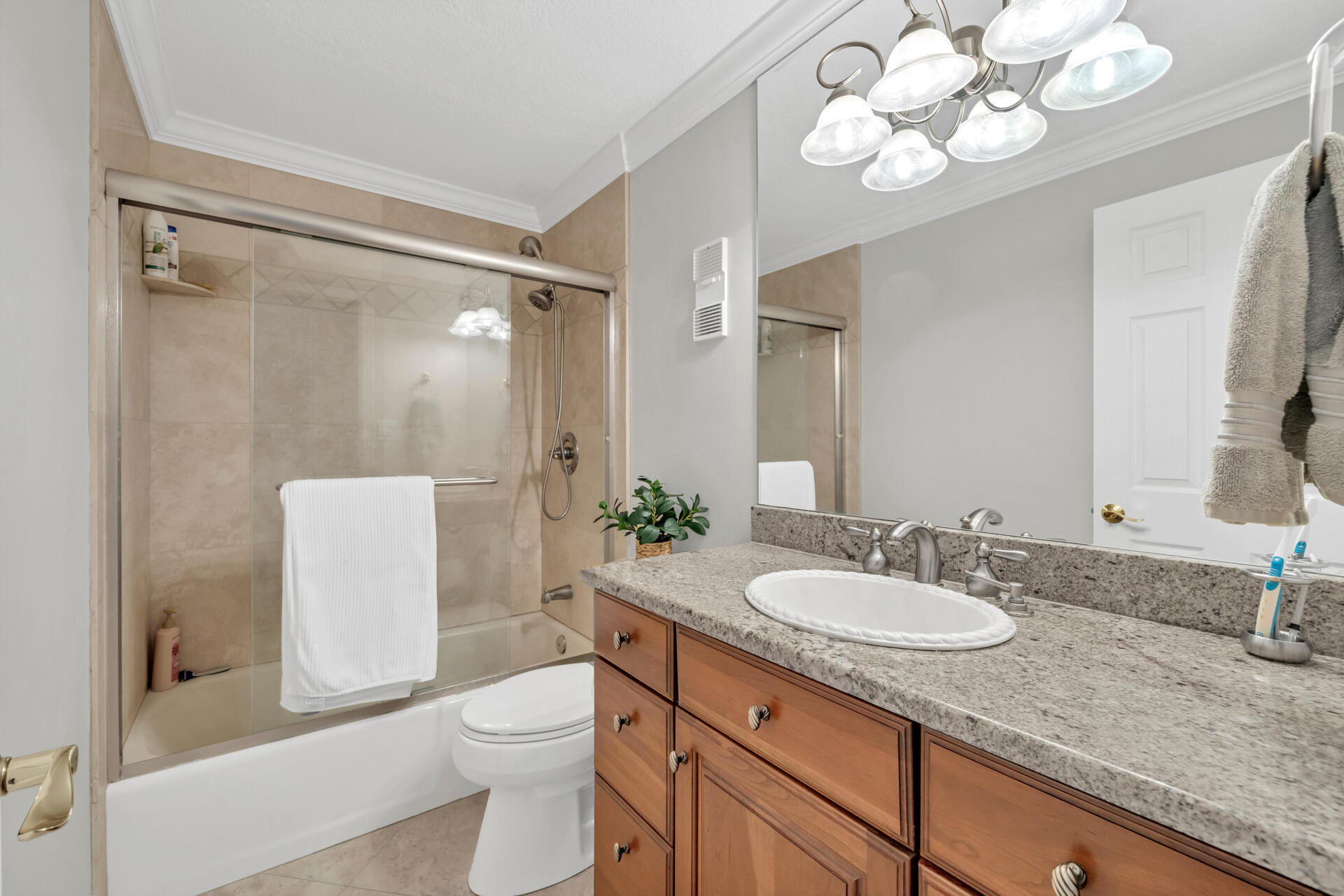 GRAND MARINER PH 3 - Residential