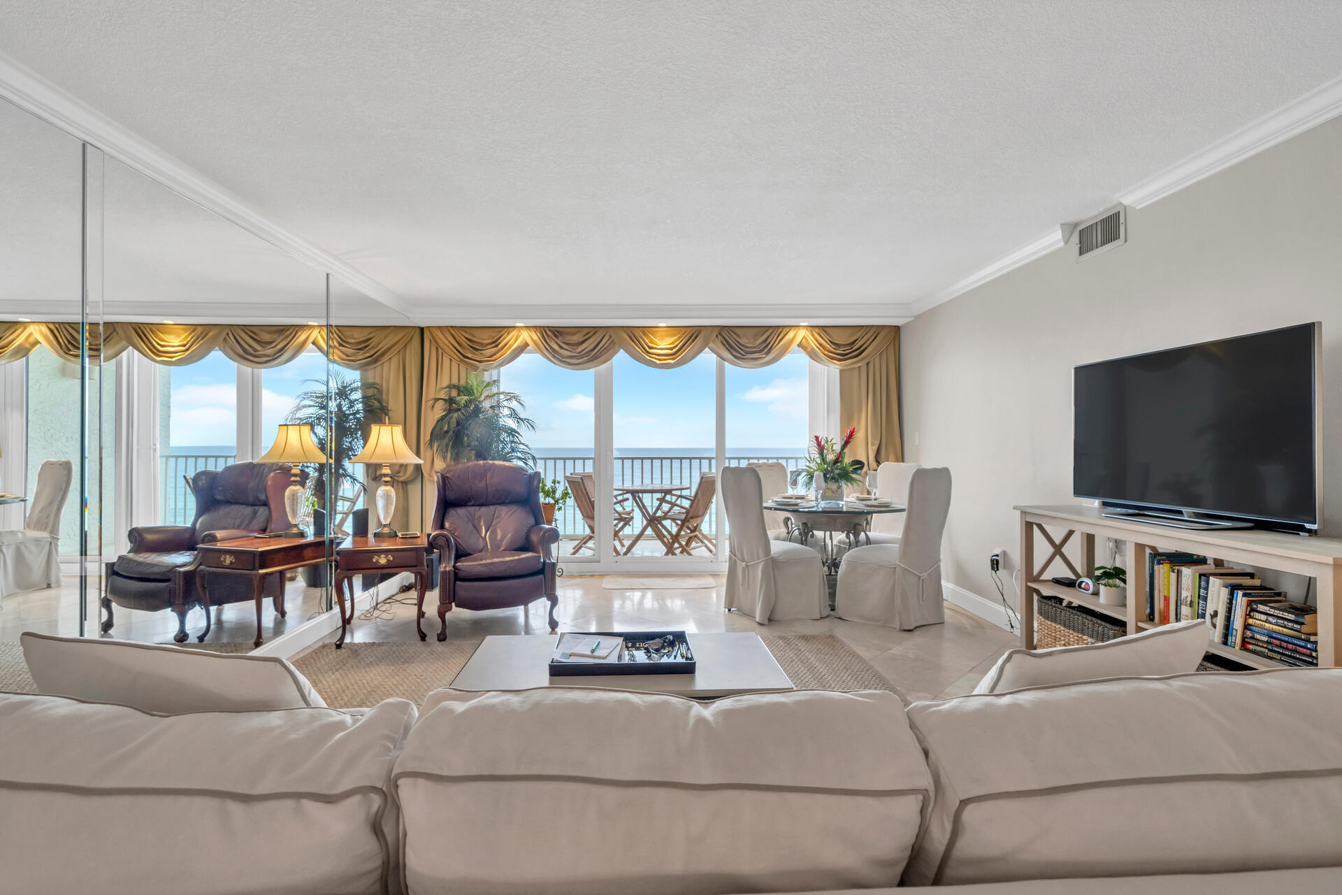 GRAND MARINER PH 3 - Residential