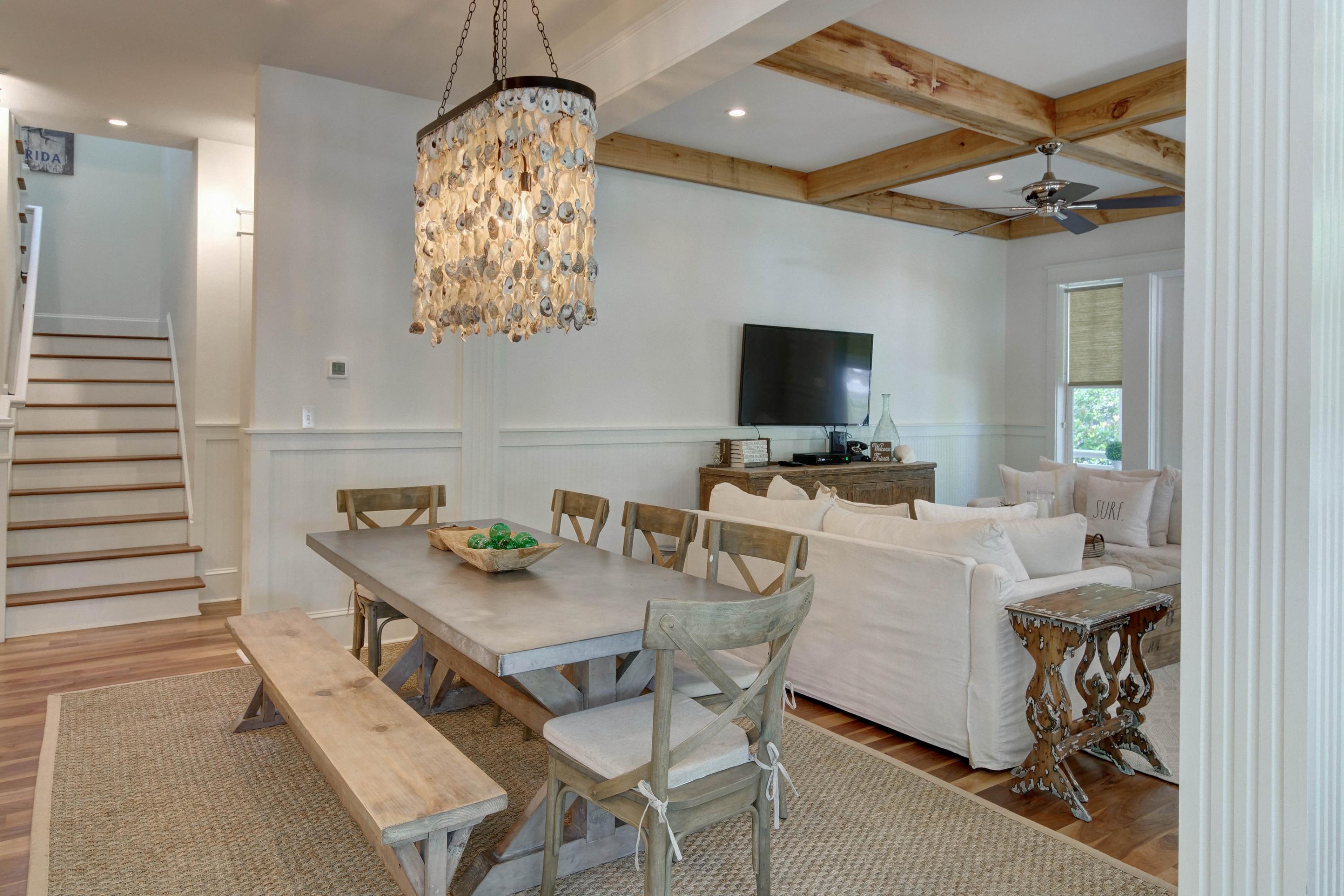 COTTAGES AT EASTERN LAKE - Residential