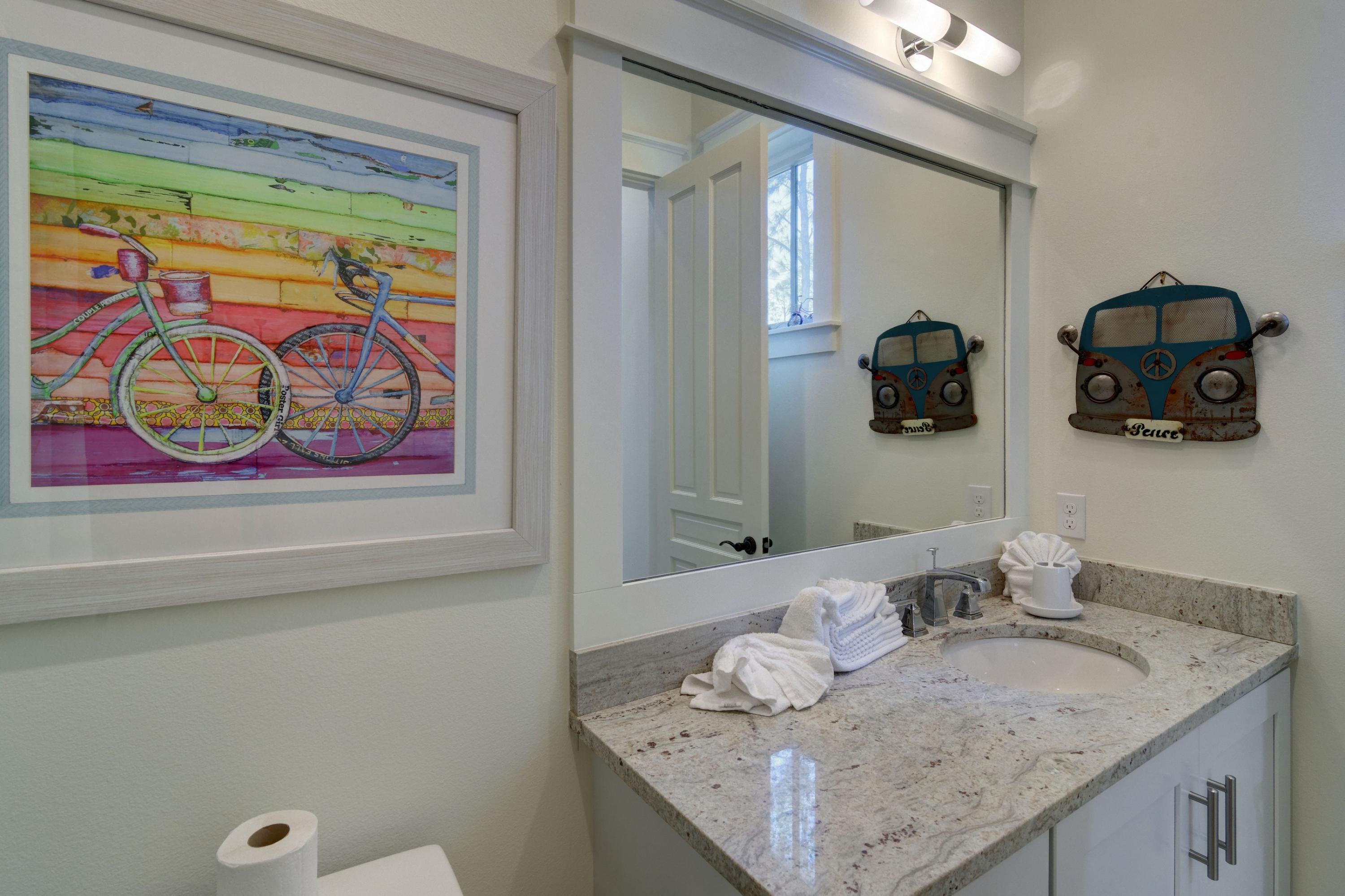 COTTAGES AT EASTERN LAKE - Residential