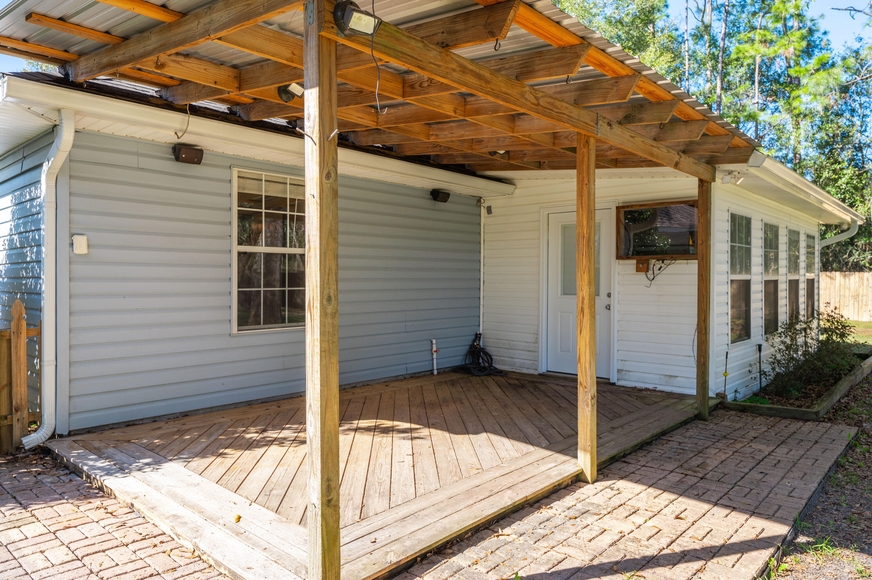WOODBURY FOREST - Residential