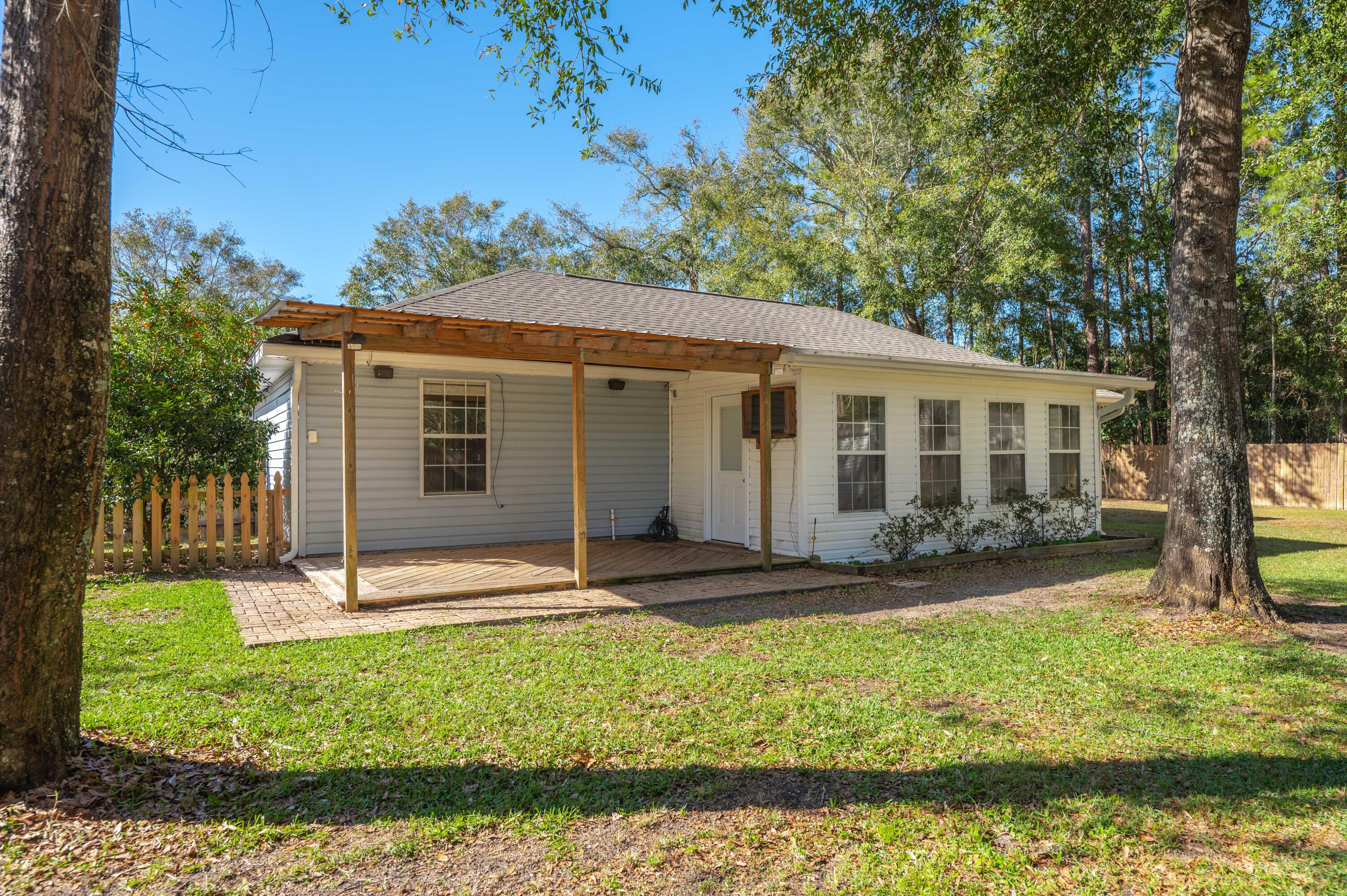 WOODBURY FOREST - Residential