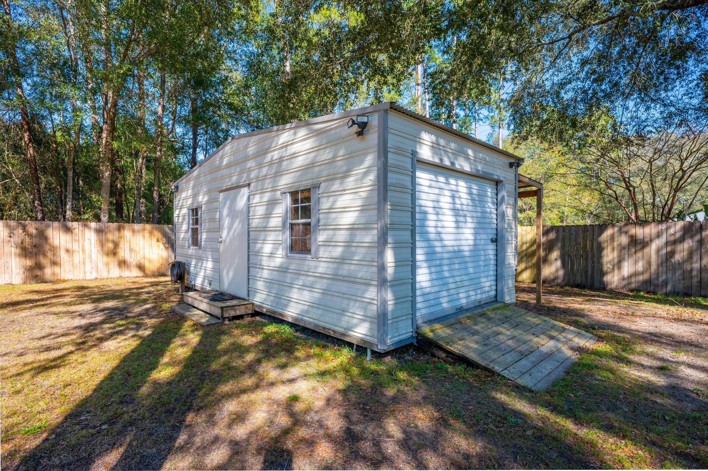 WOODBURY FOREST - Residential