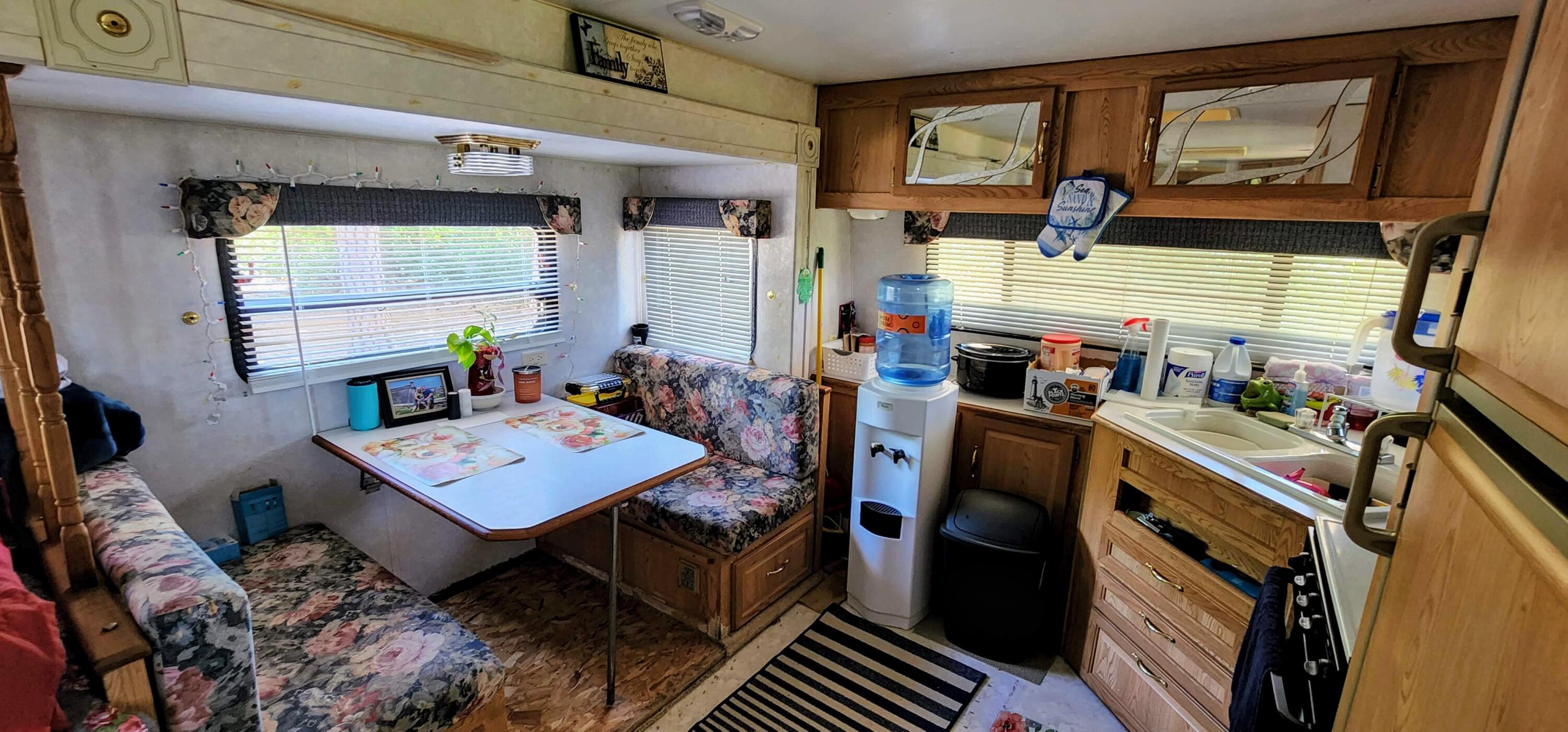 LAKEVIEW ESTATES - Land