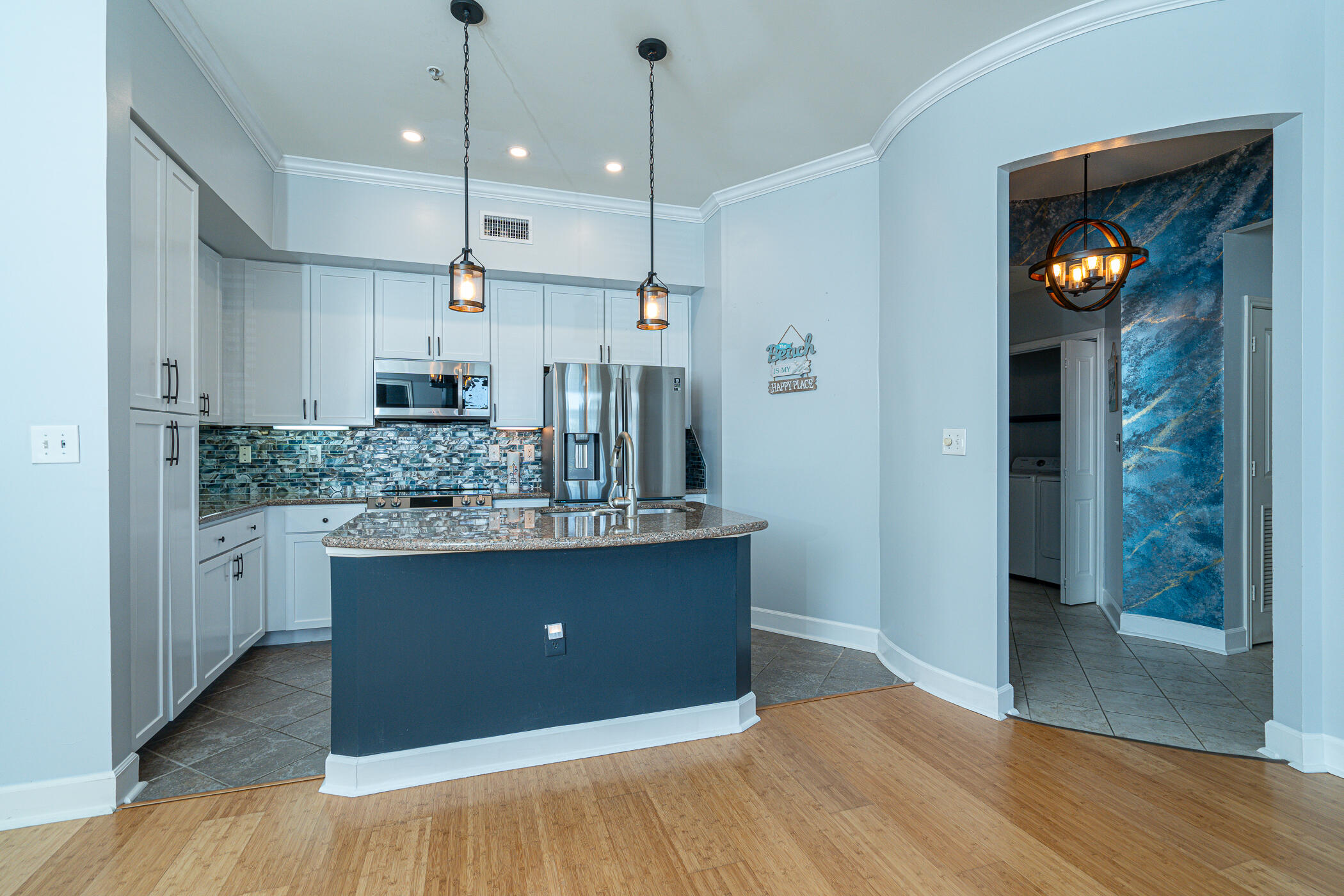 ISLAND RESERVE - Residential