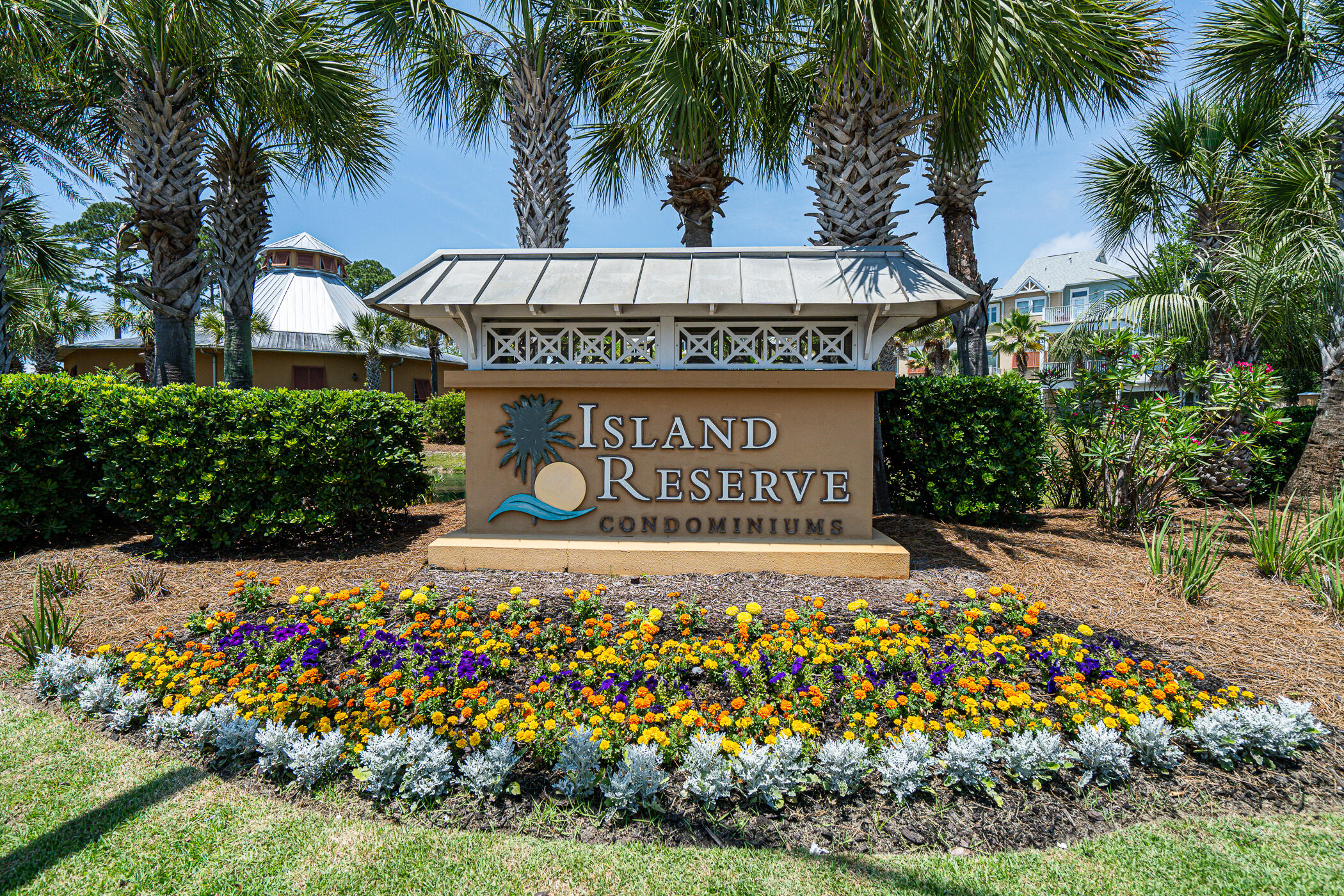 ISLAND RESERVE - Residential