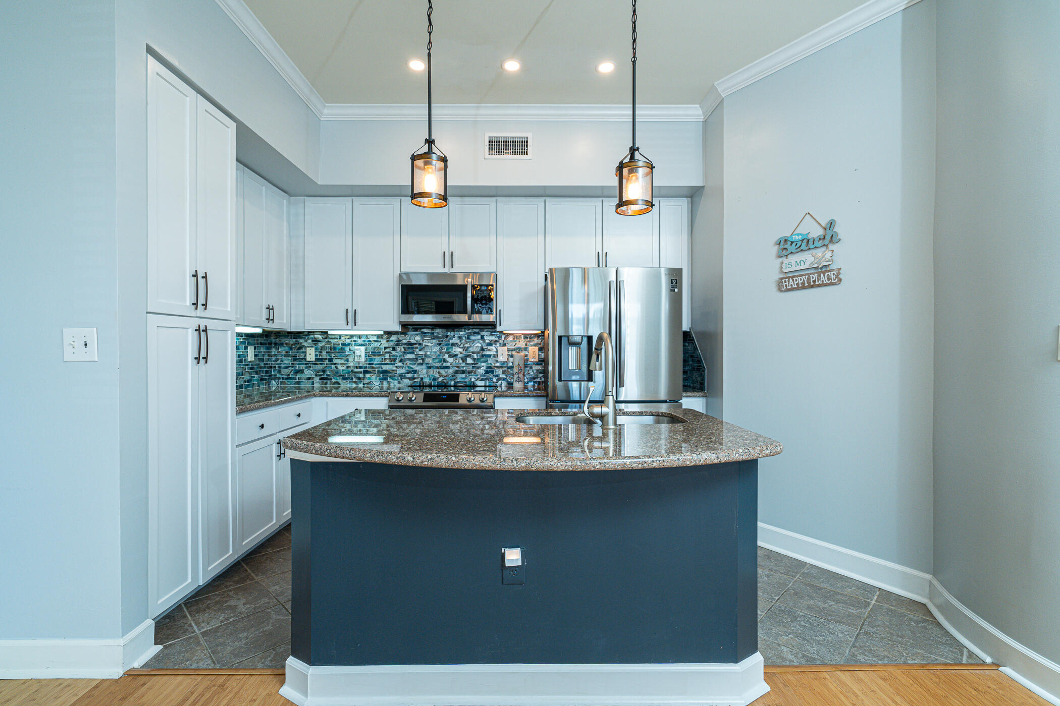 ISLAND RESERVE - Residential