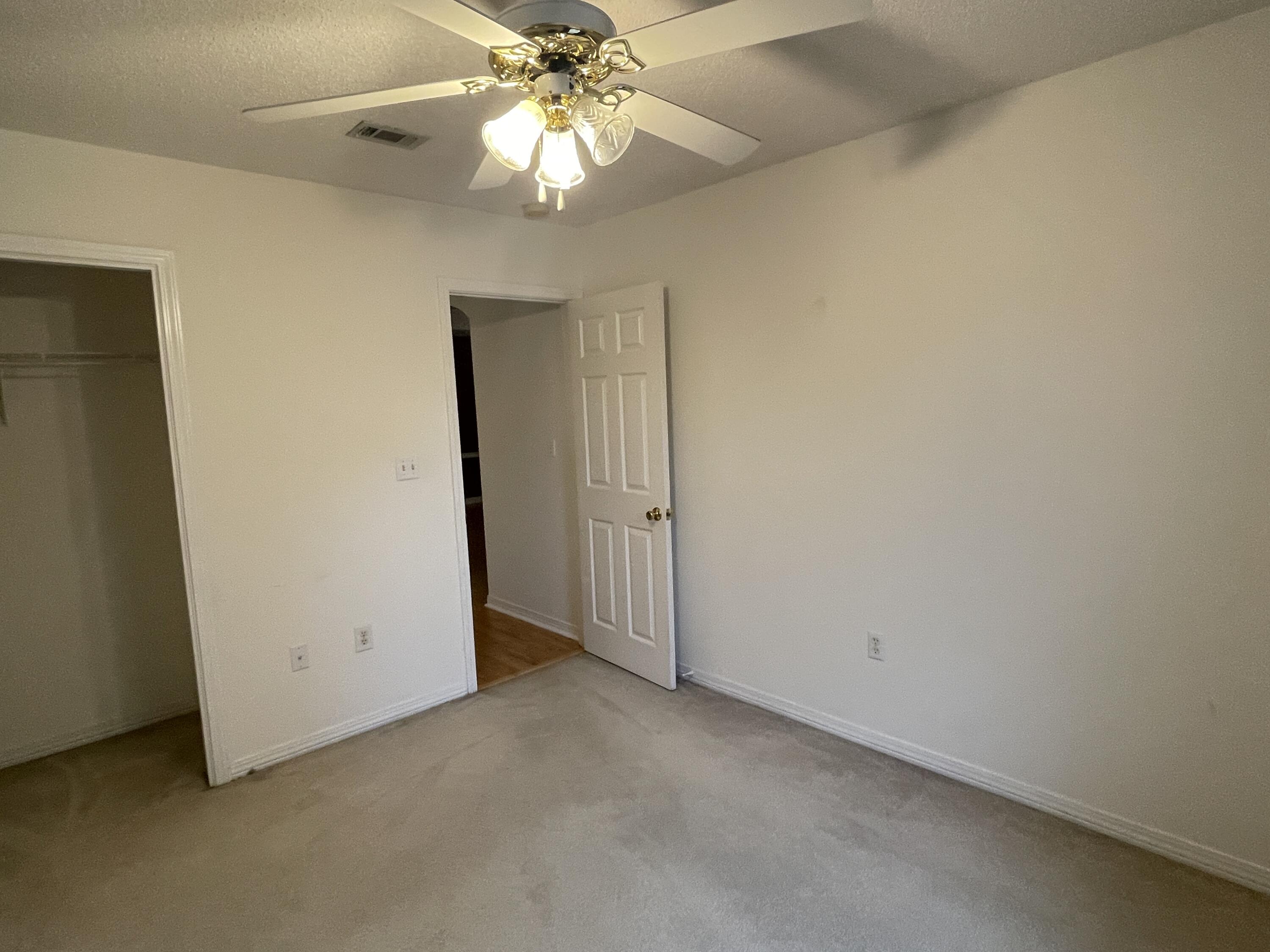 WINDING CREEK EST PH II - Residential Lease