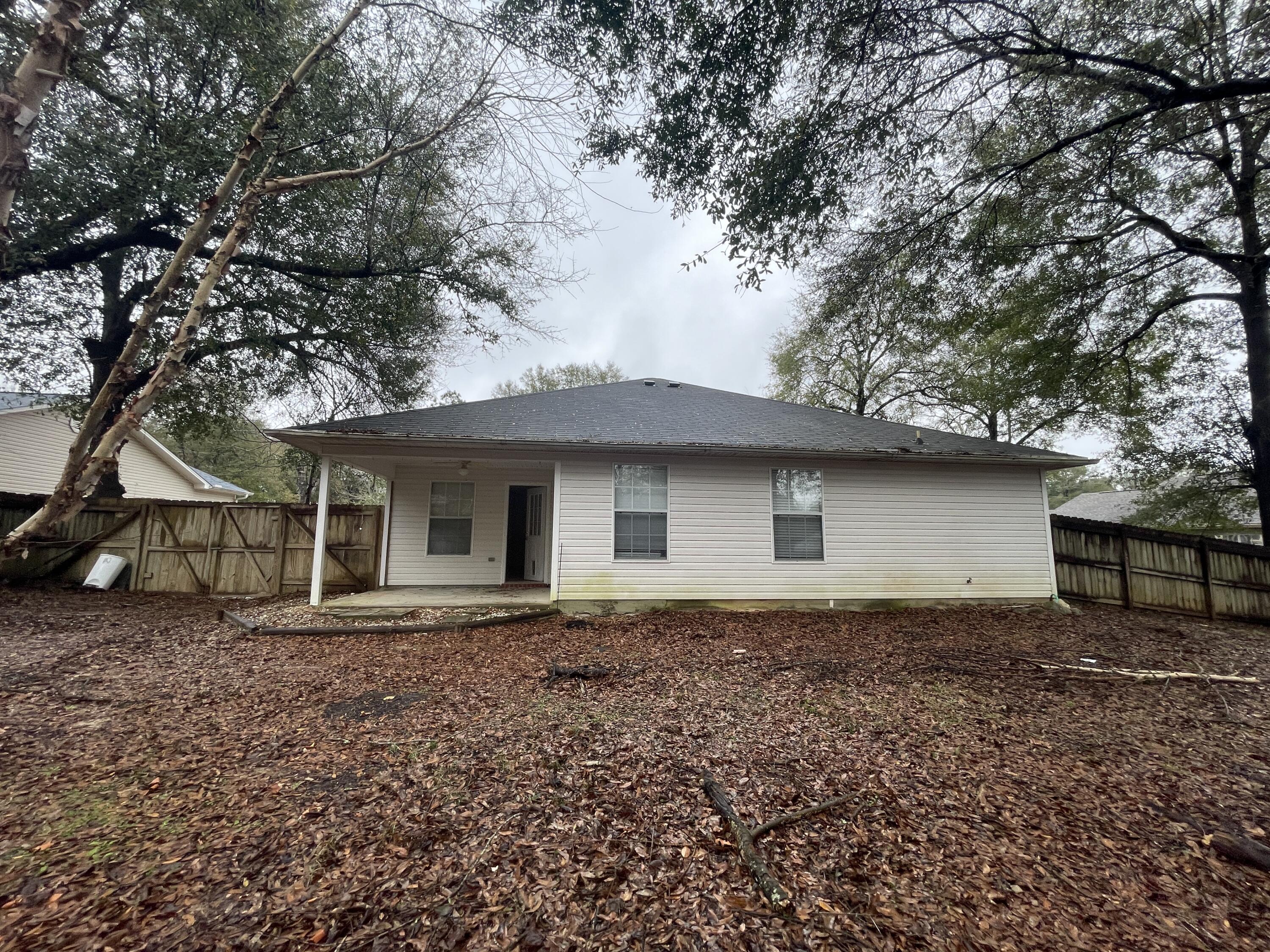 WINDING CREEK EST PH II - Residential Lease