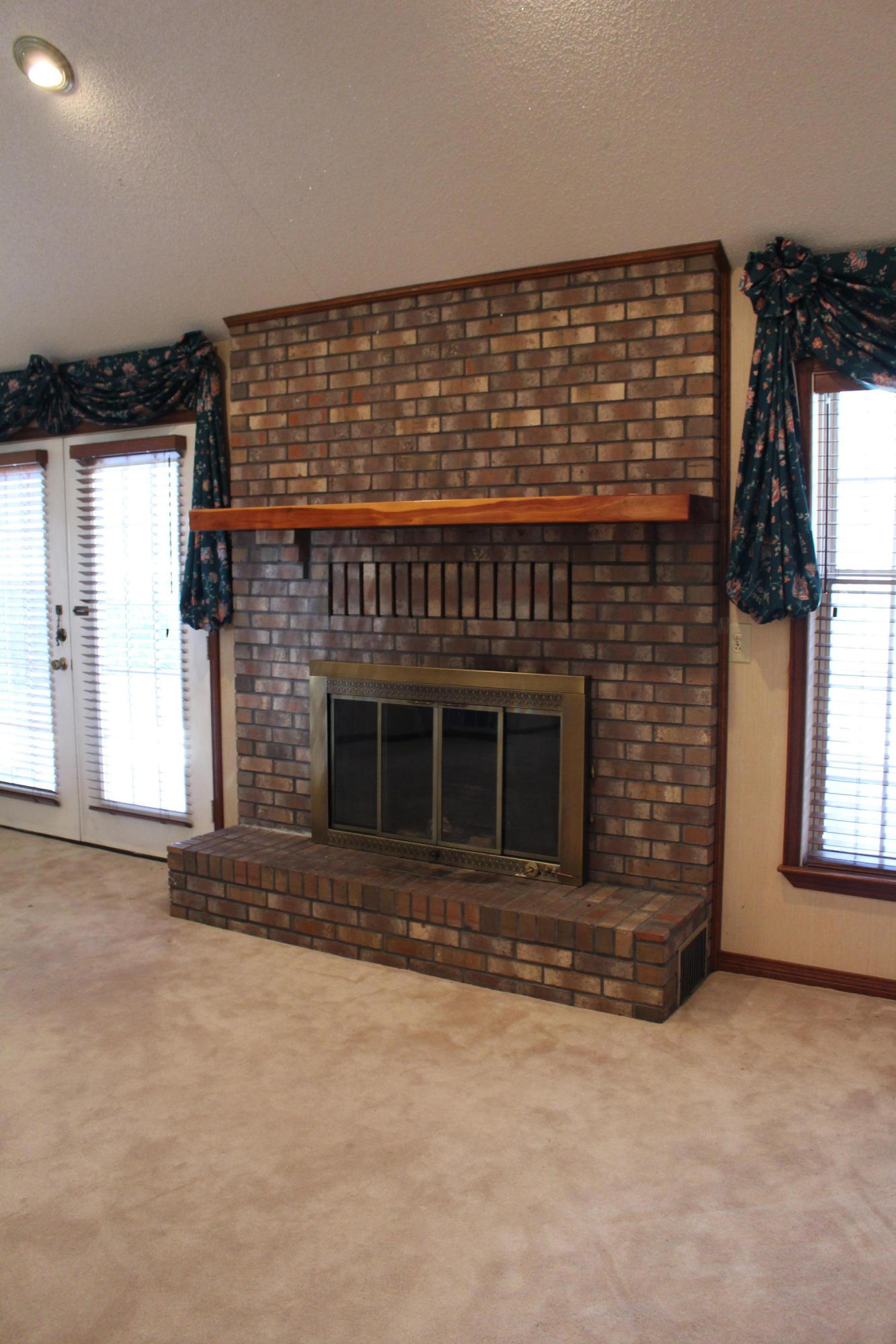 MAGNOLIA SHORES S/D - Residential