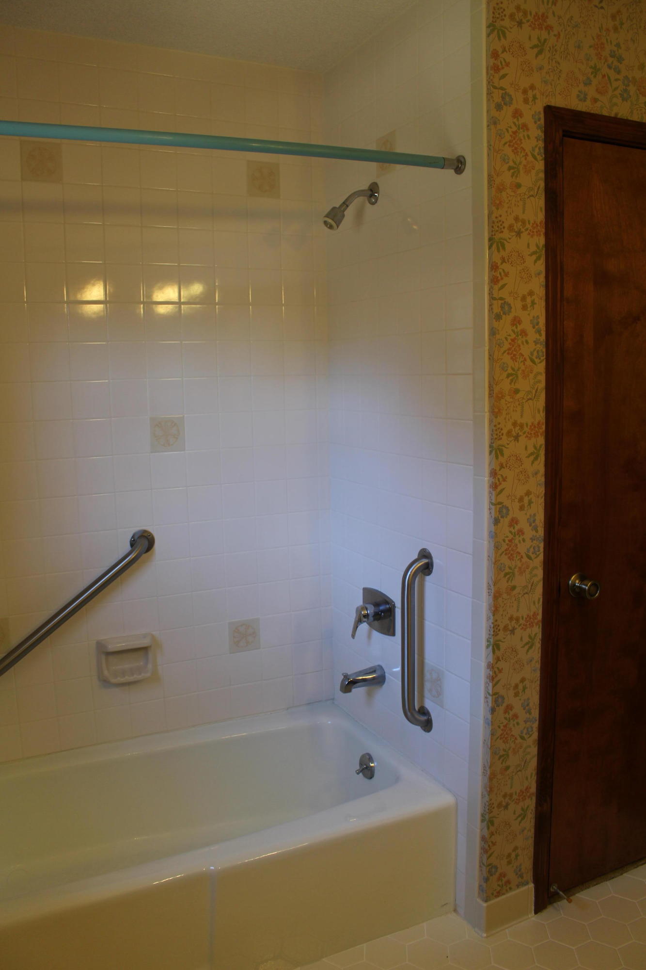 MAGNOLIA SHORES S/D - Residential