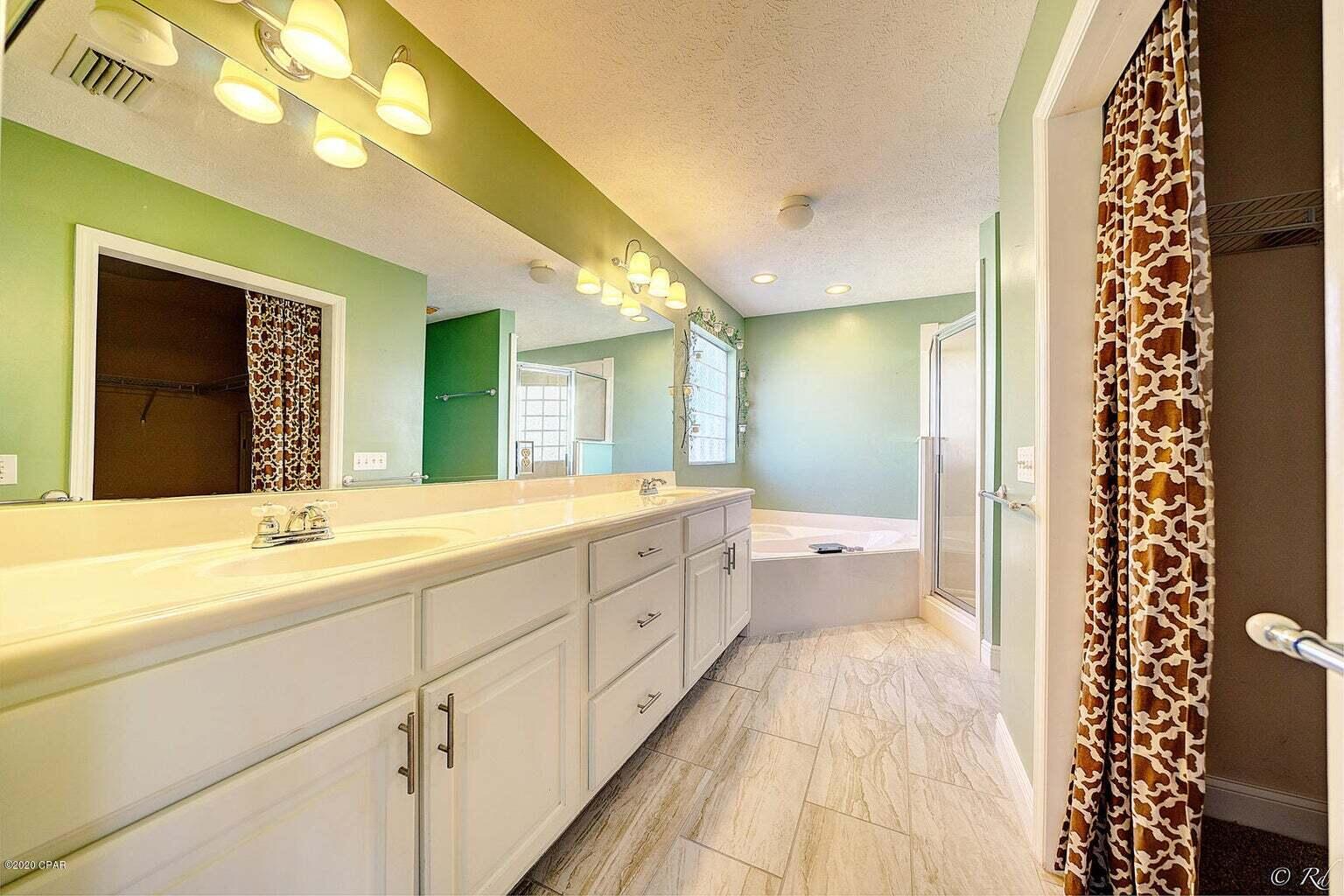 PALM BAY UNIT 1 - Residential