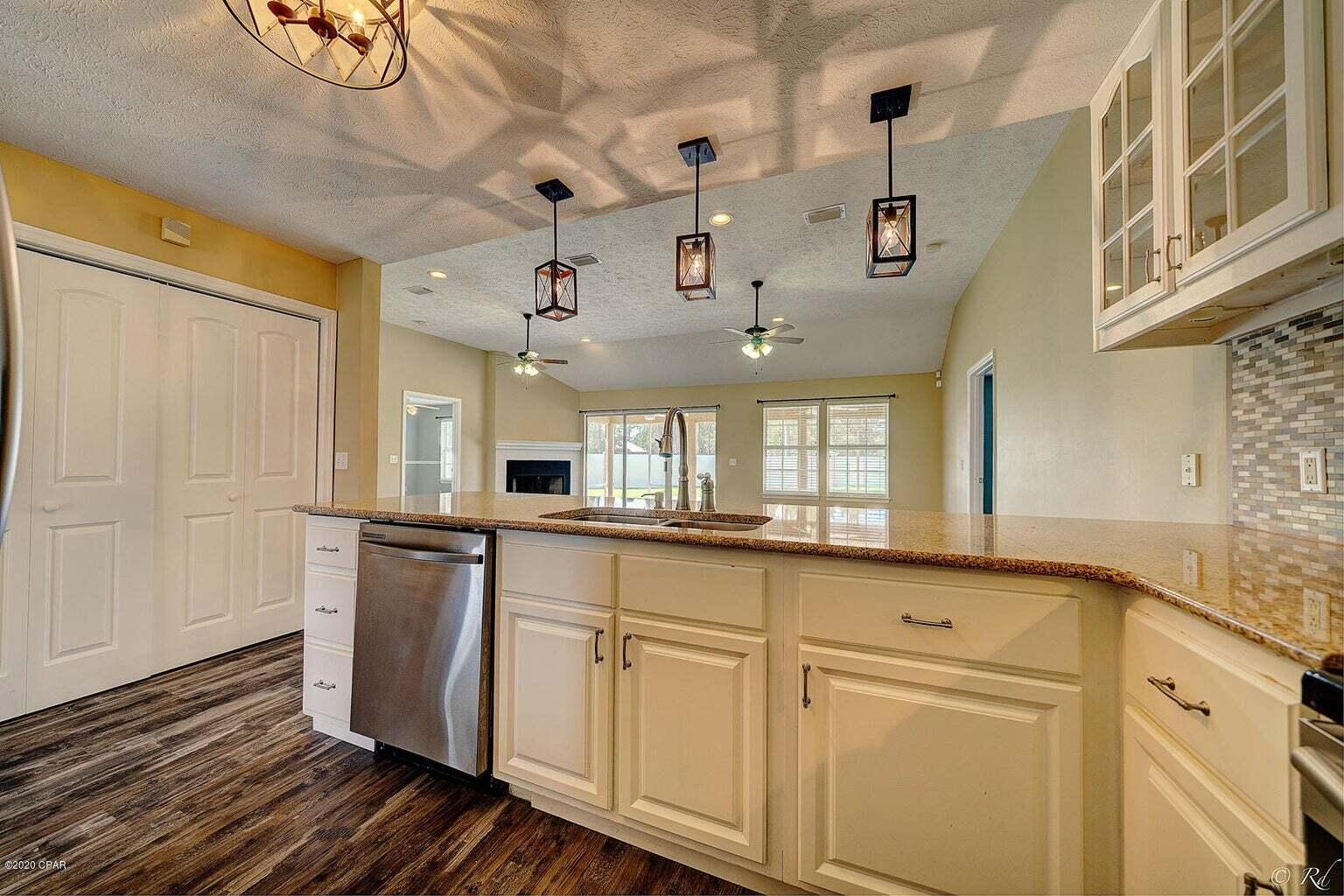 PALM BAY UNIT 1 - Residential