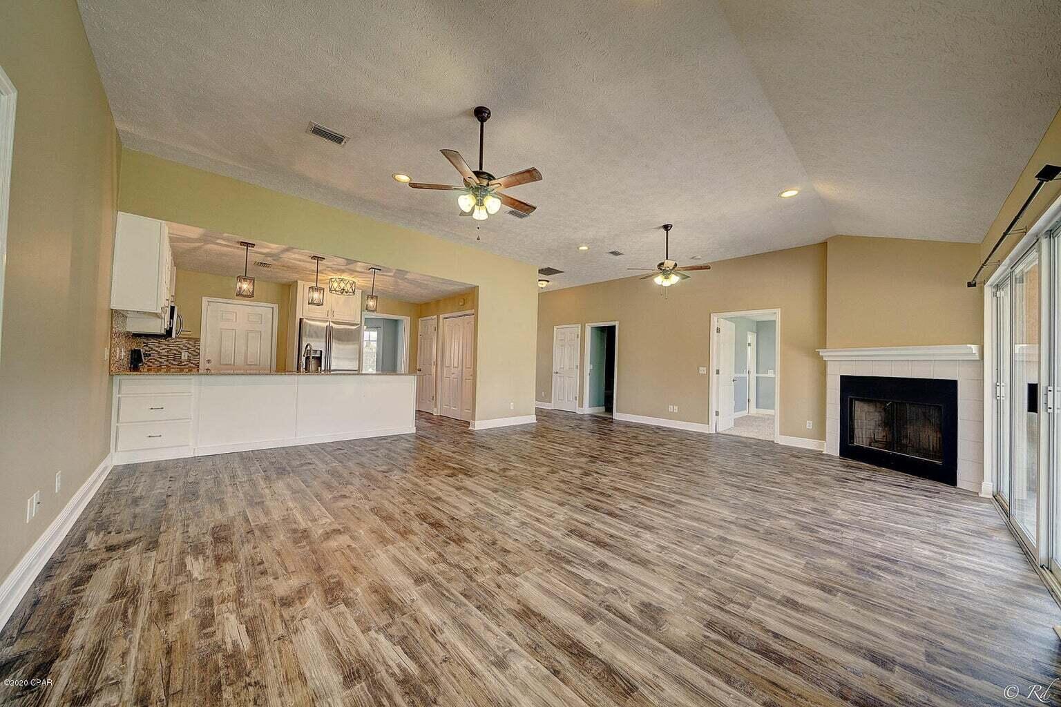 PALM BAY UNIT 1 - Residential